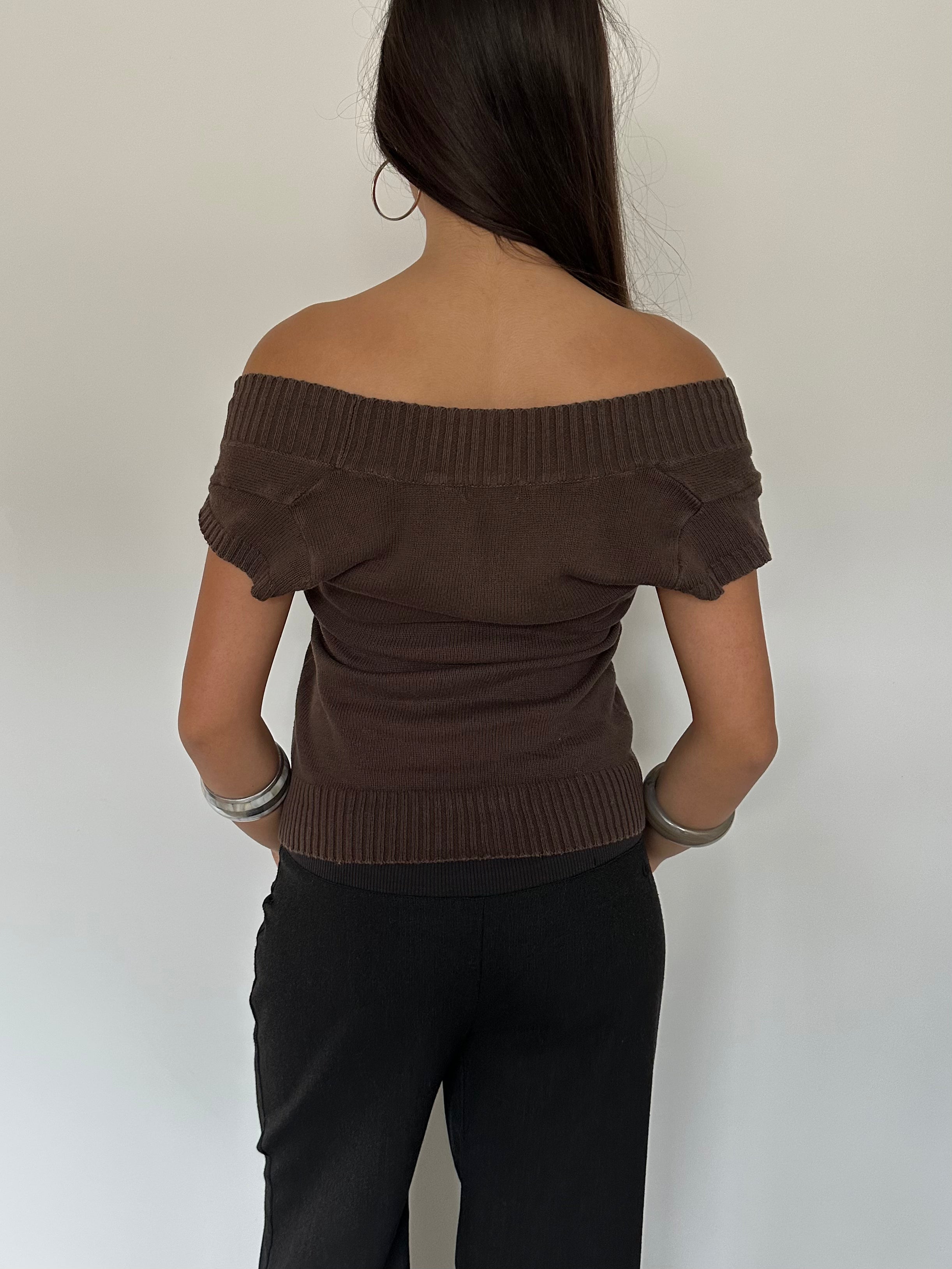 knit top — size s/m