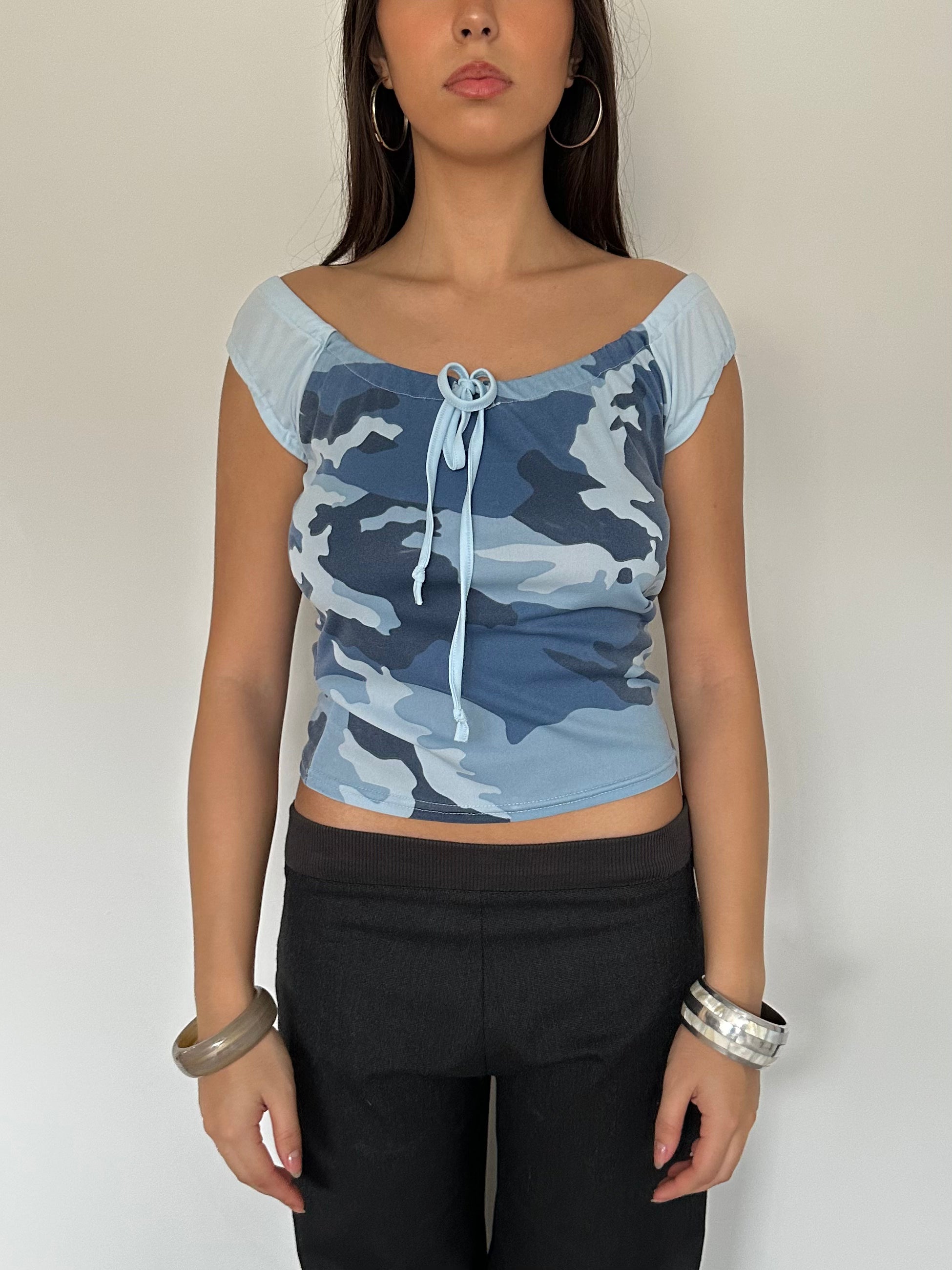 camo top — size xs/s