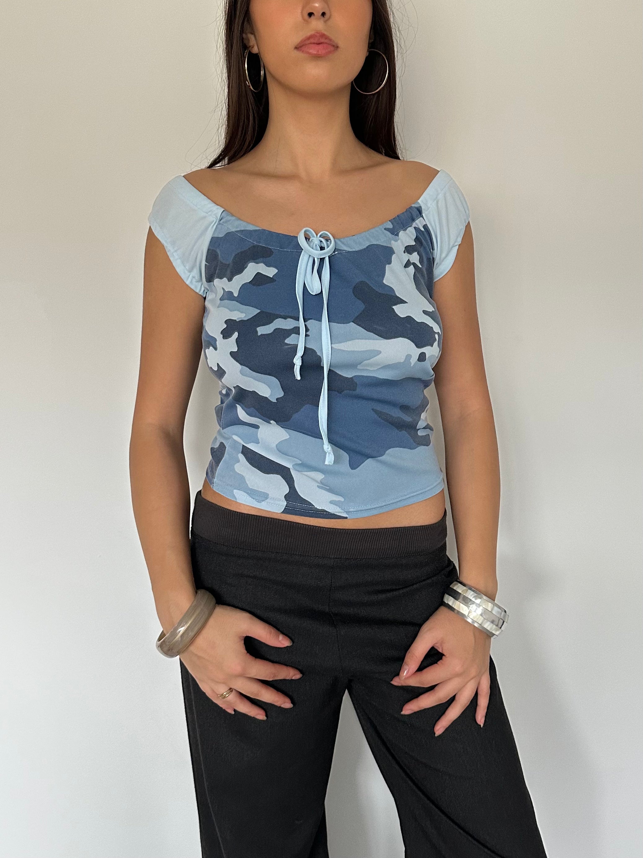 camo top — size xs/s