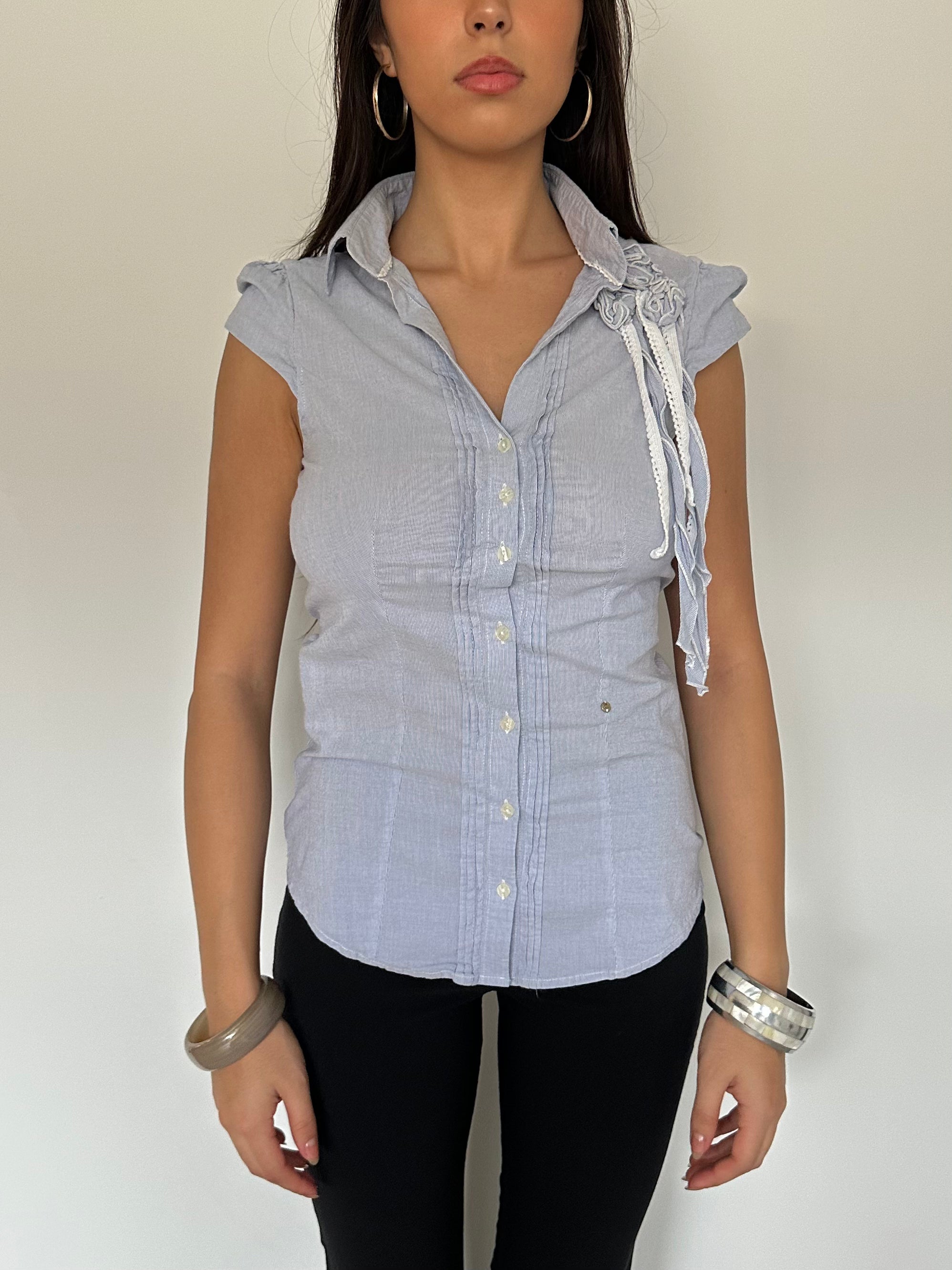 button up shirt — size s