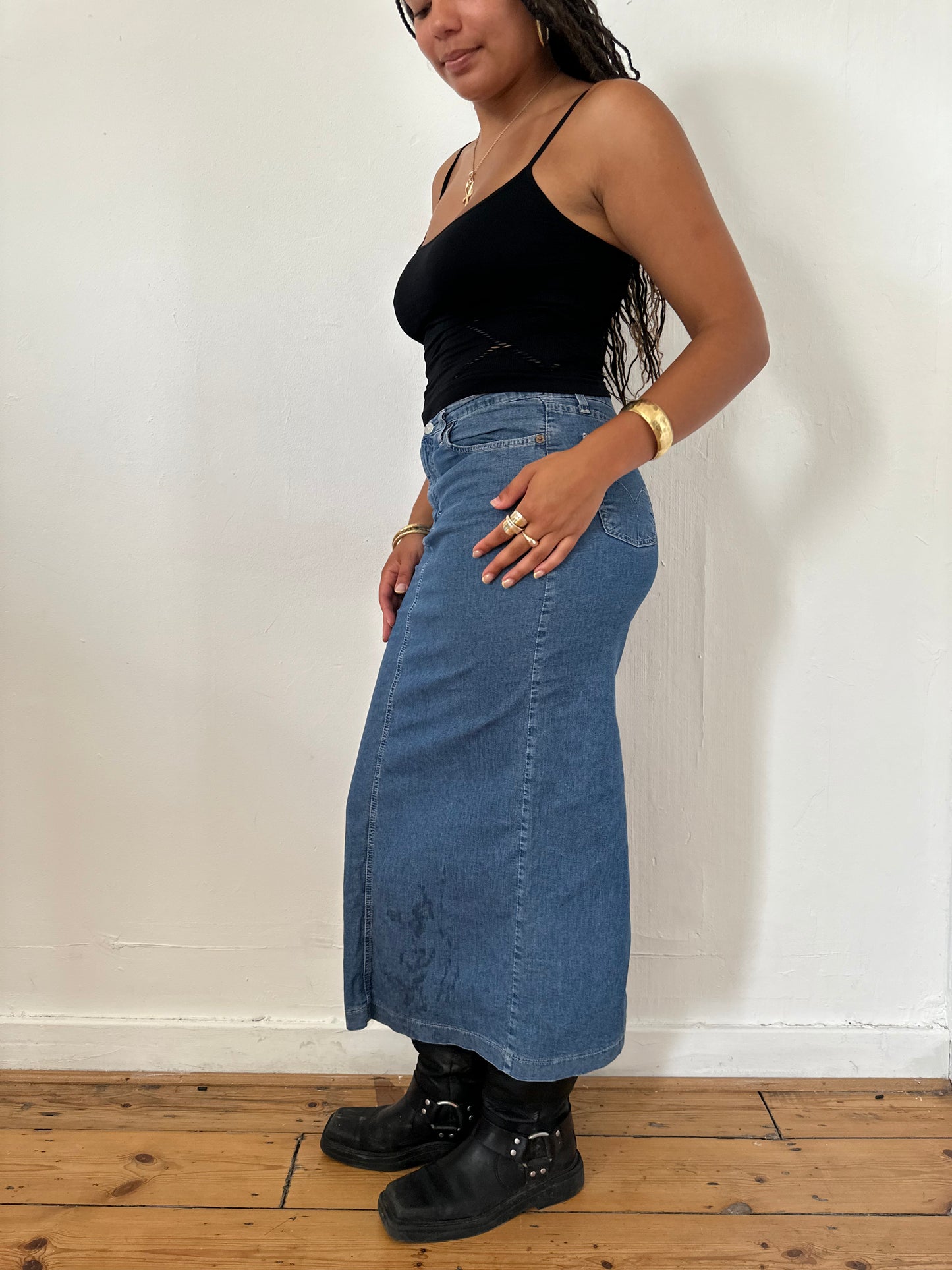 90's Long Denim Skirt | Size M