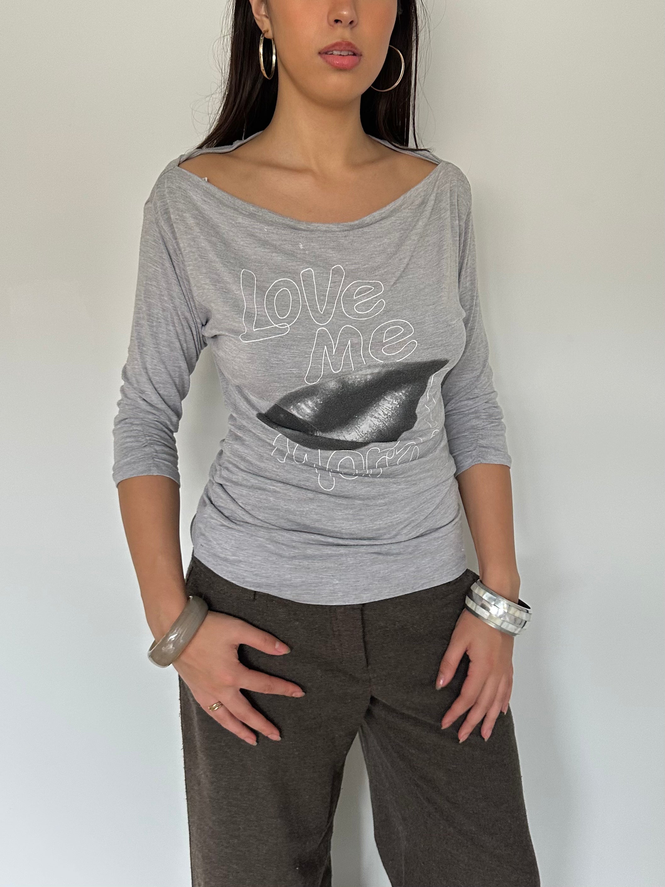 slouchy off shoulder top — size m