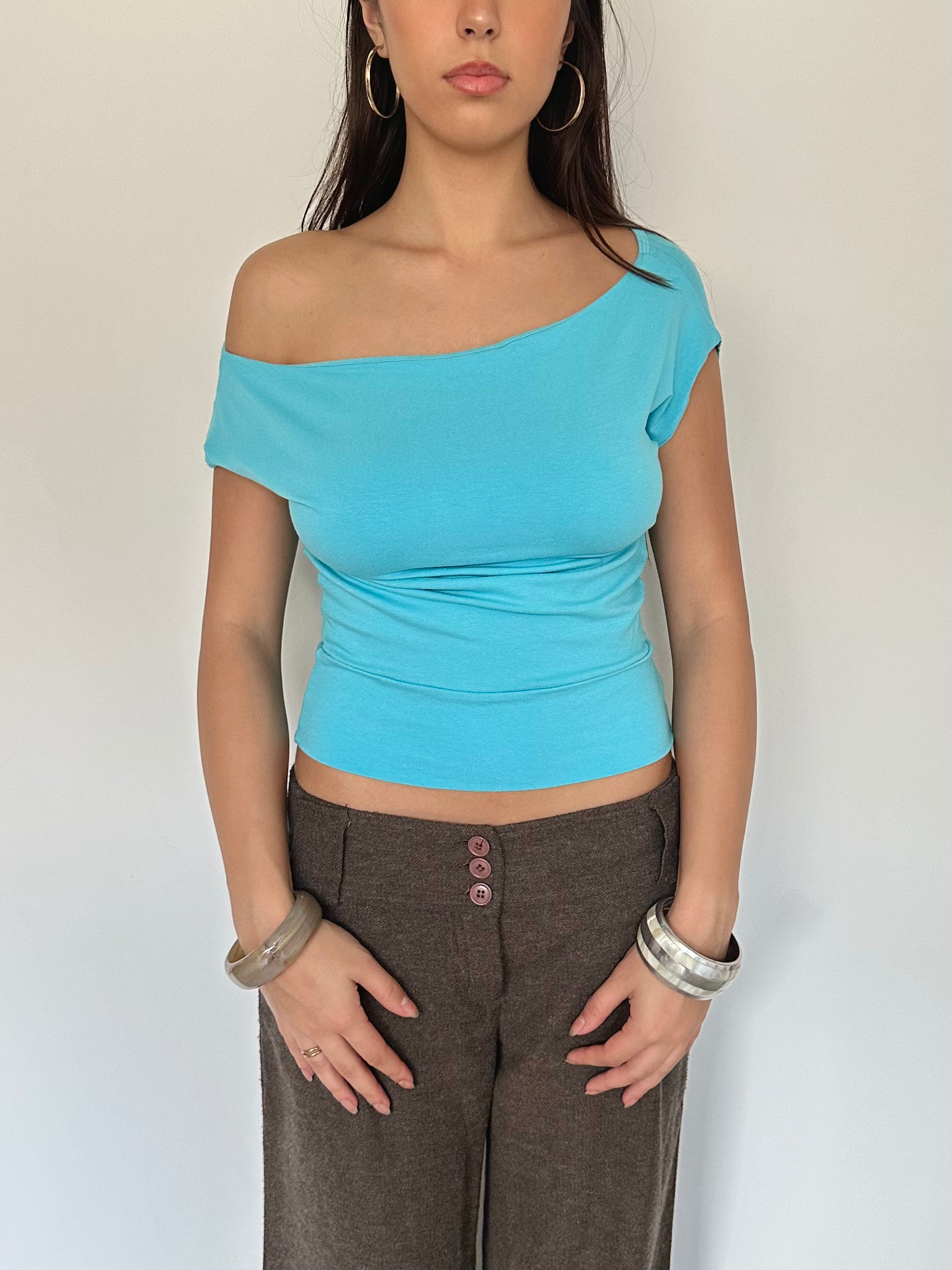 off shoulder top — size s