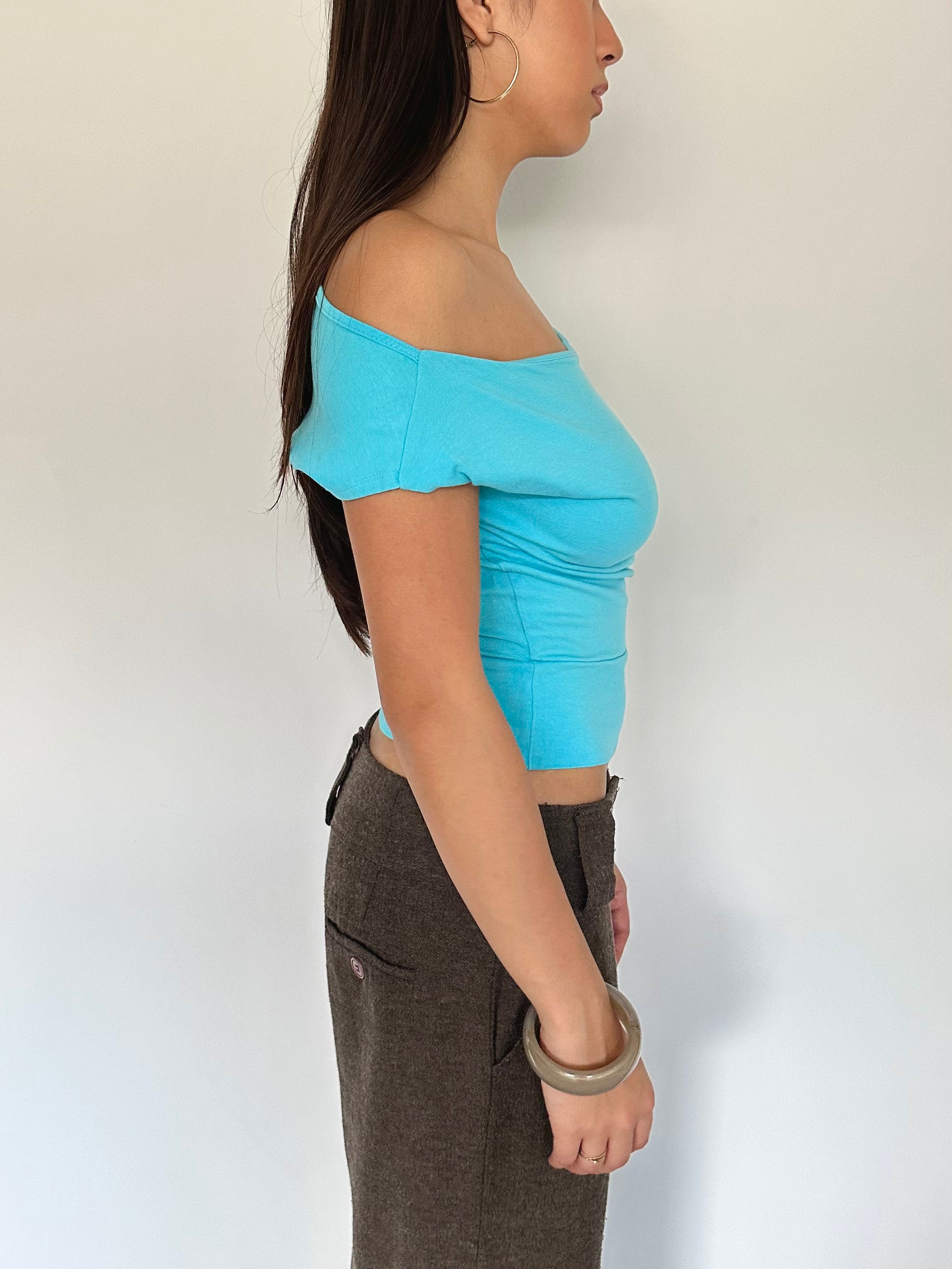 off shoulder top — size s