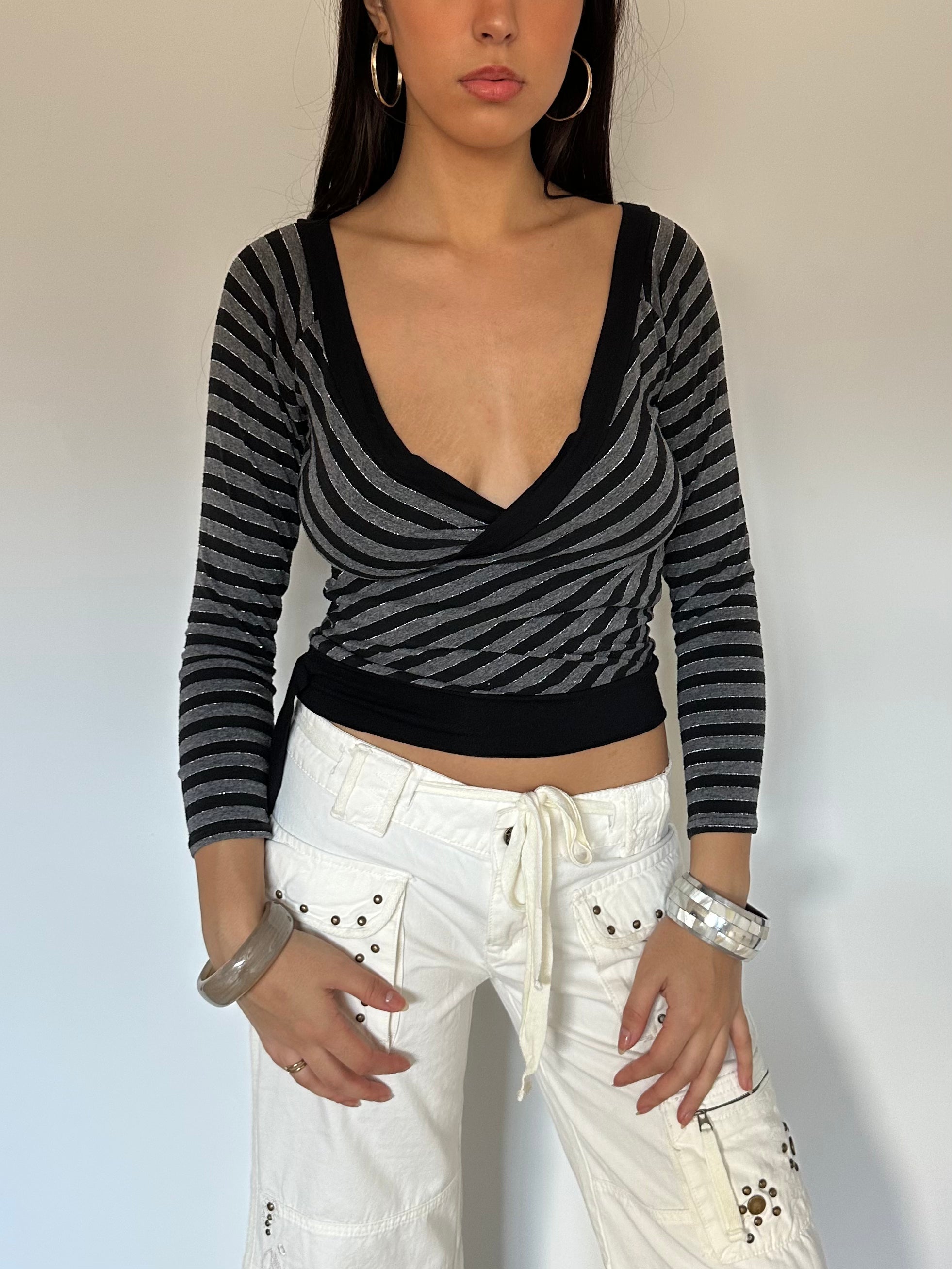 striped long sleeve top — size s