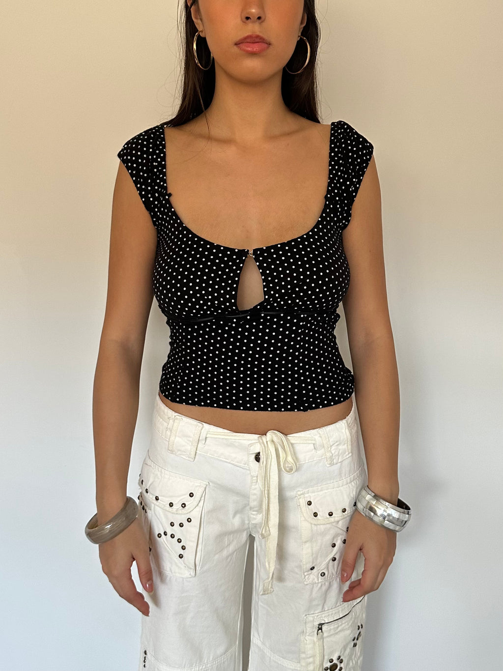 polka dot top — size m
