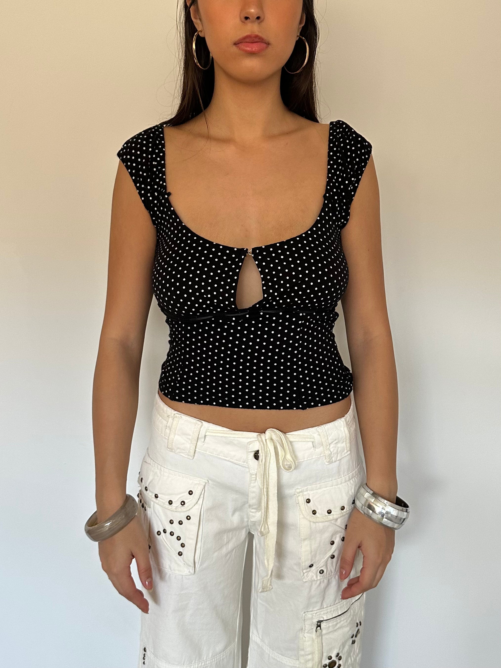 polka dot top — size m