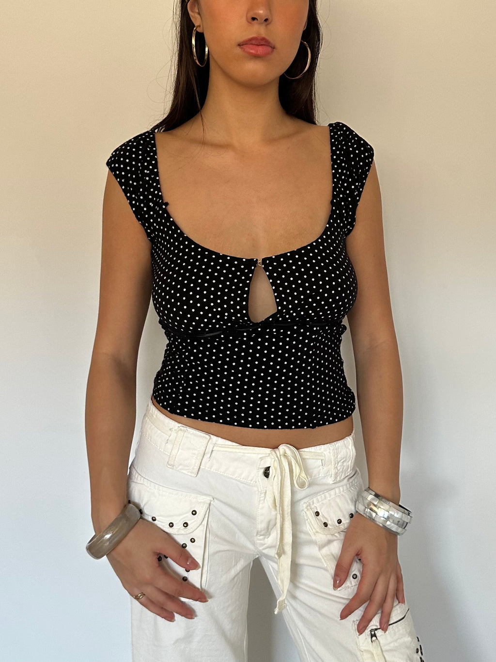 polka dot top — size m