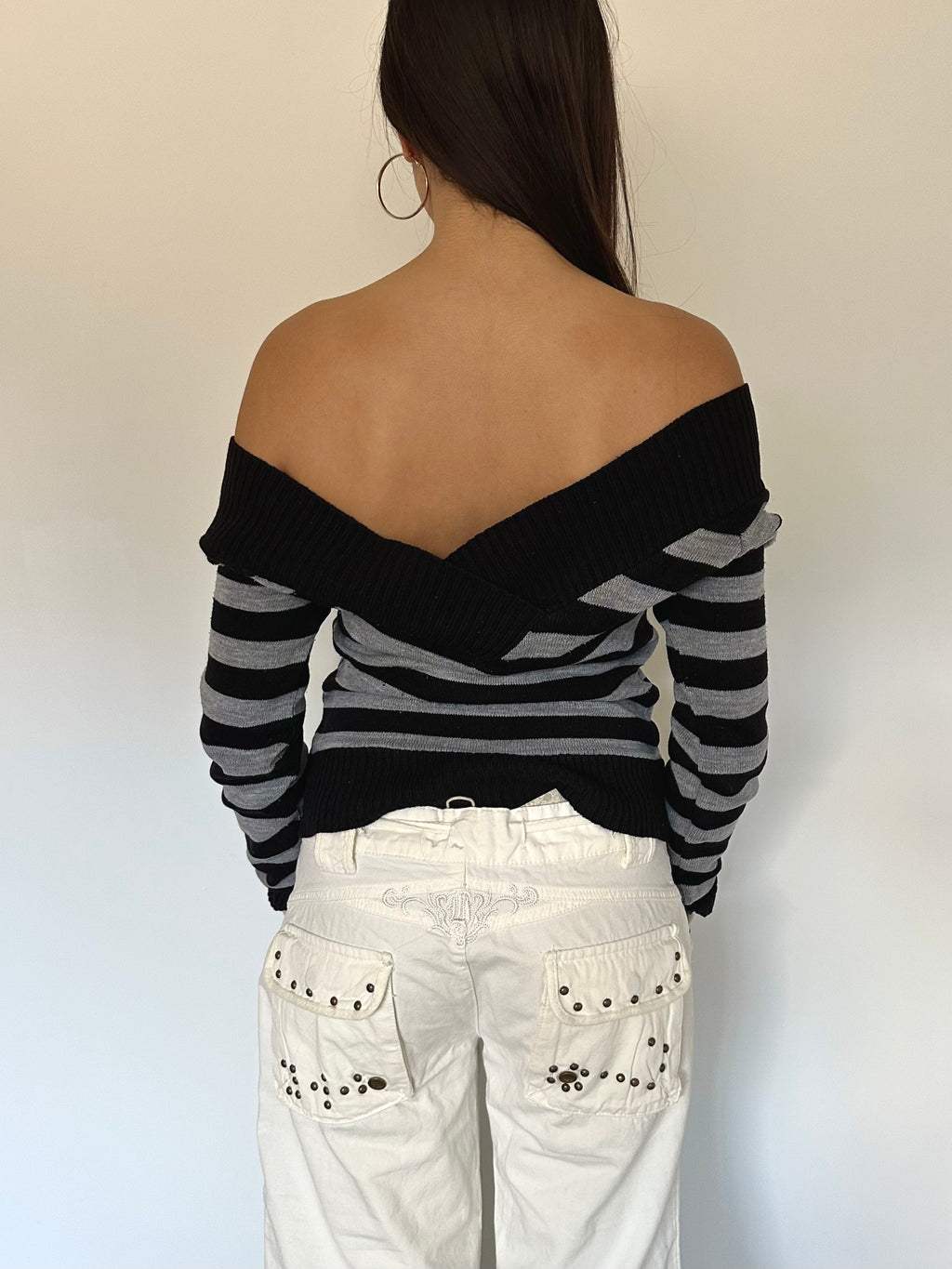 off shoulder stripe knit — size m/l