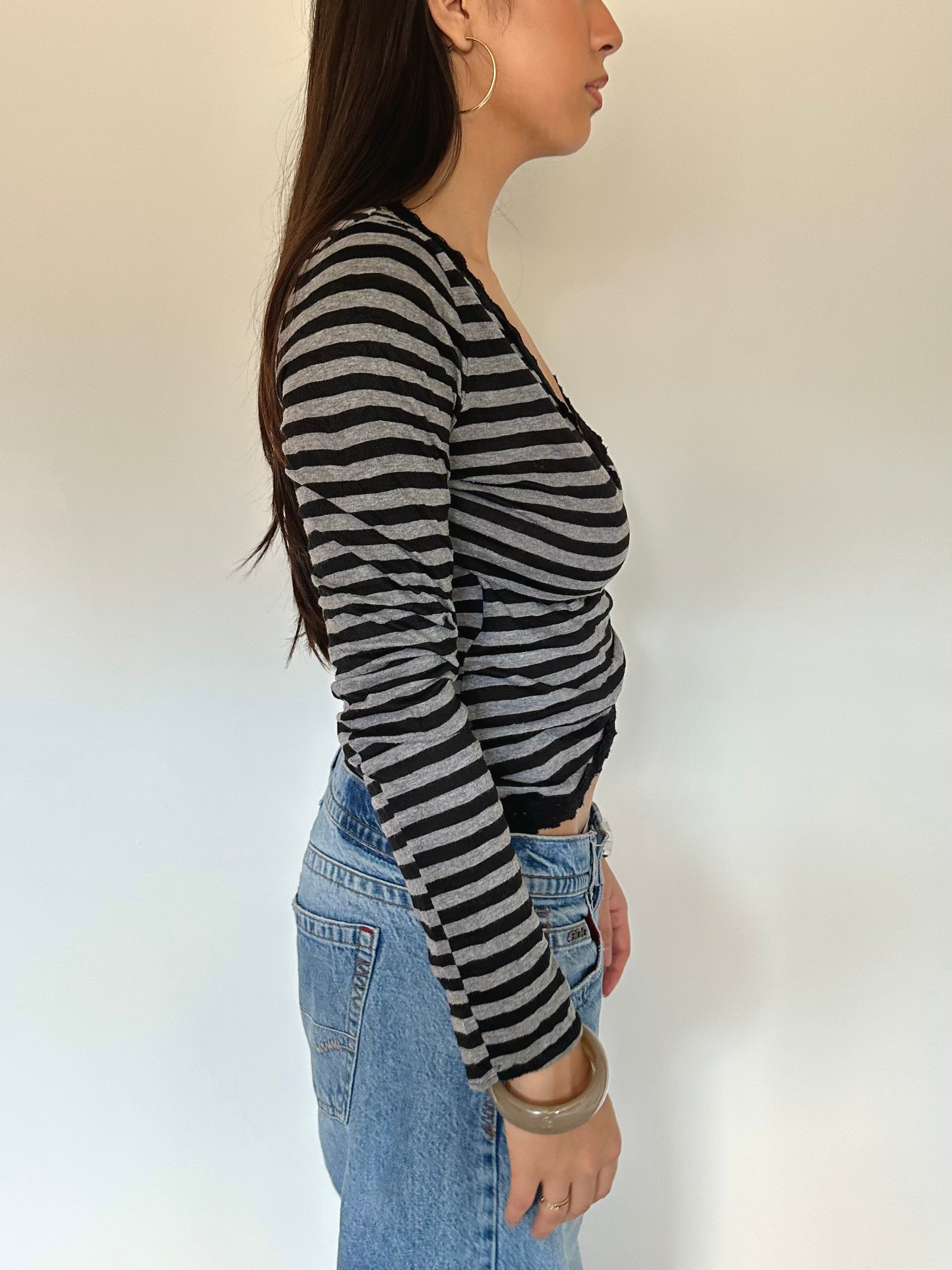 stripe long sleeve top — size s/m