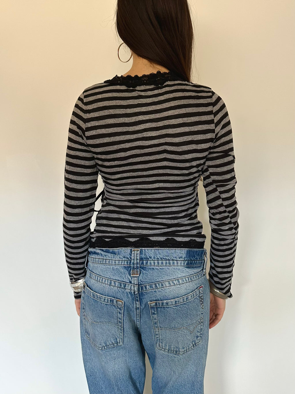 stripe long sleeve top — size s/m