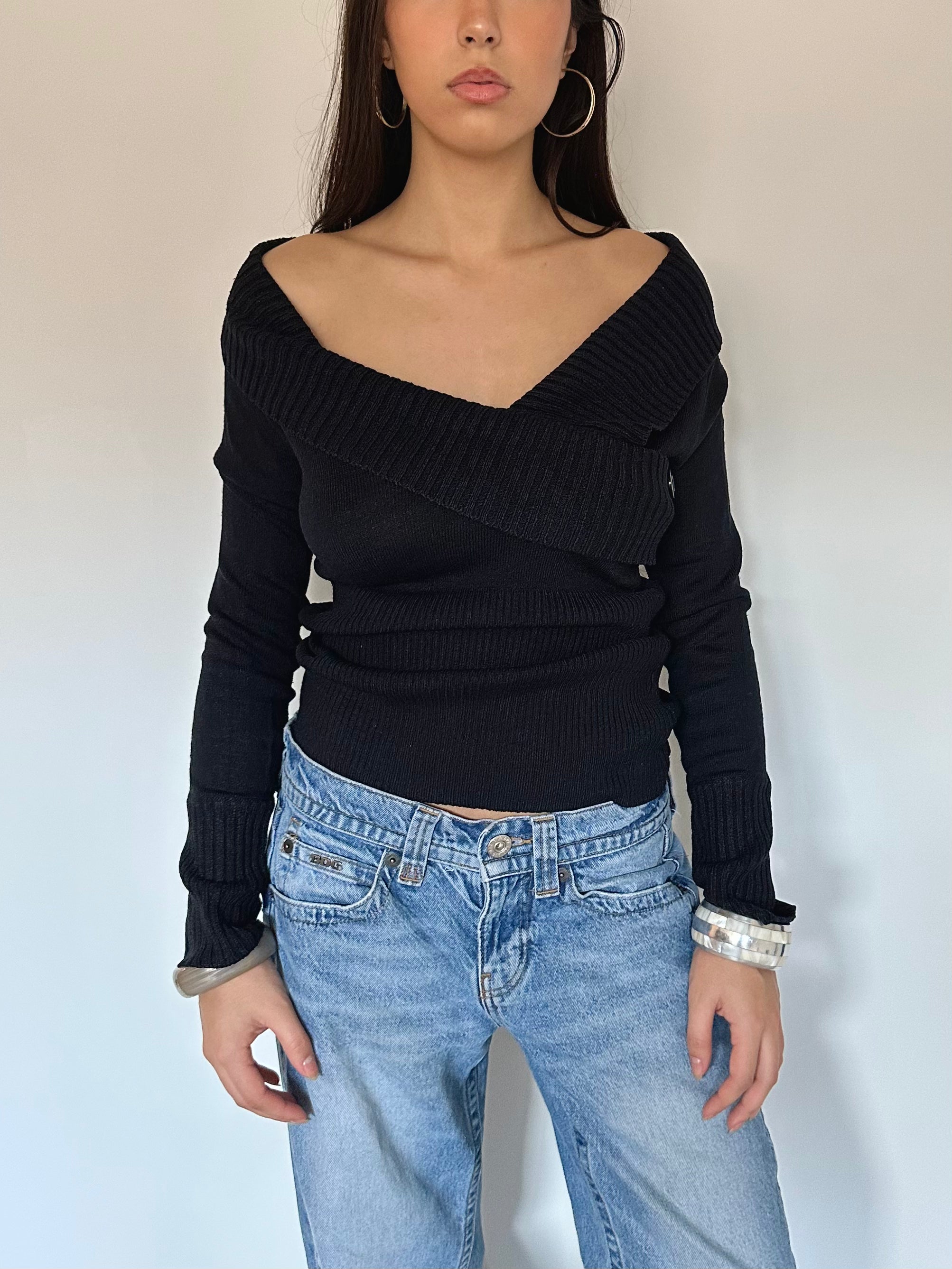off shoulder knit — size s