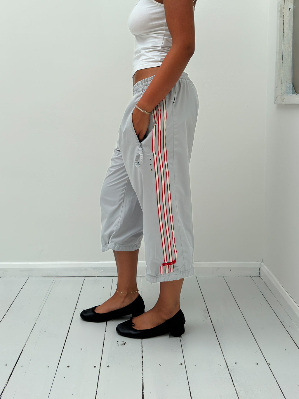adidas capris — size M