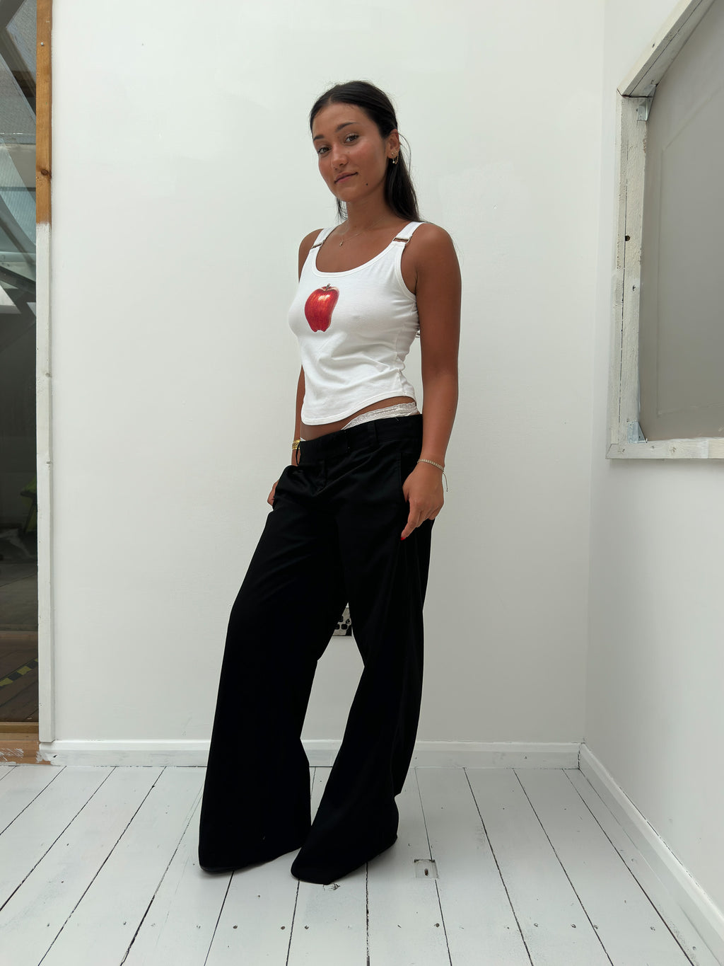 apple tank top — size S