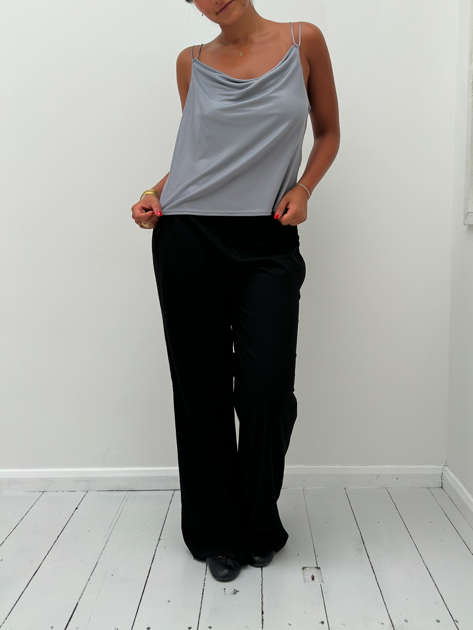 slinky metallic cowl neck top — size S/M