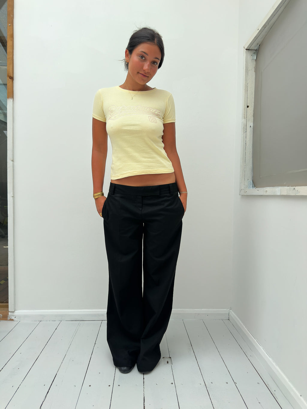 baby tee — size S