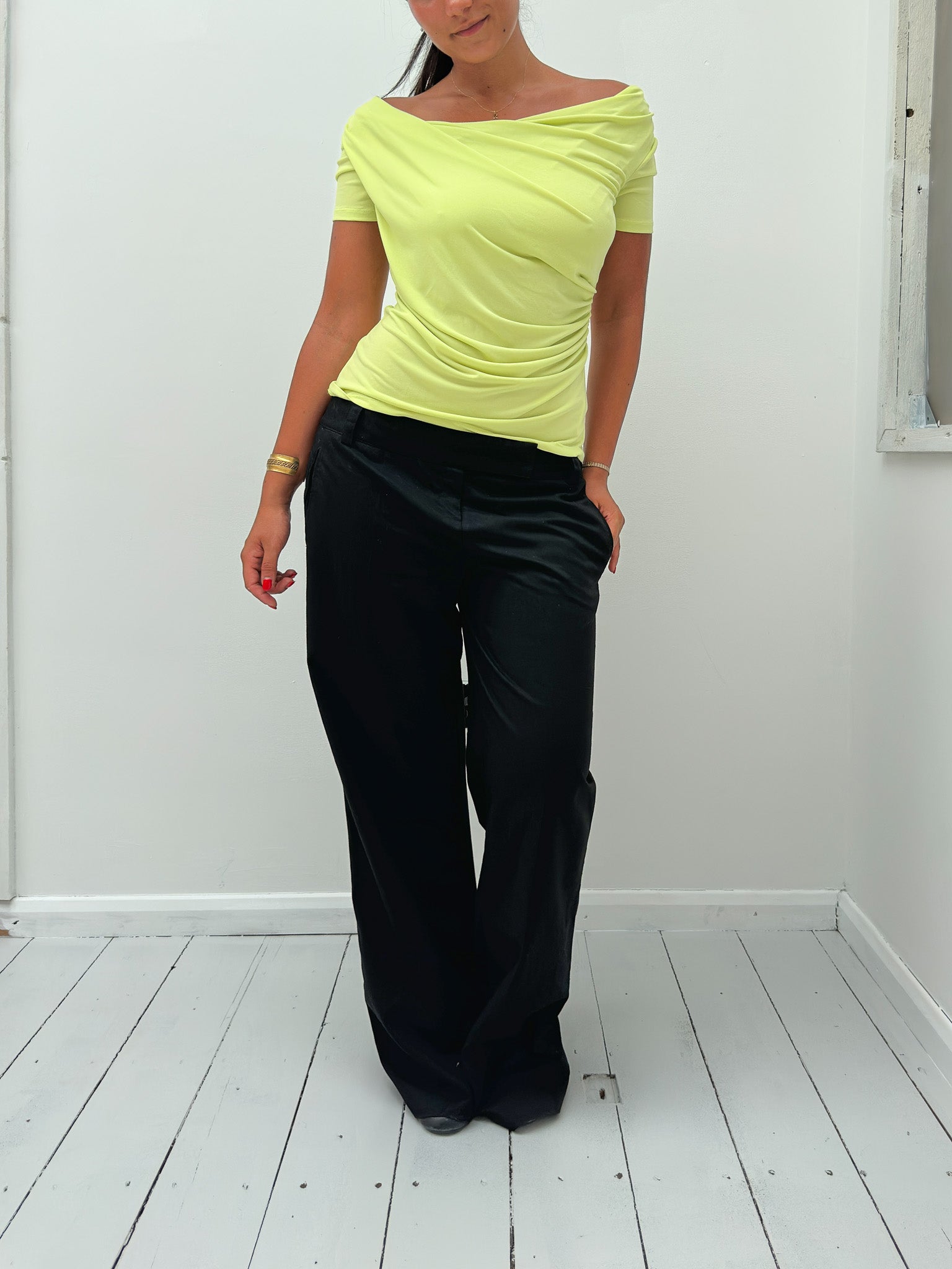 draped asymmetric slinky tee — size S