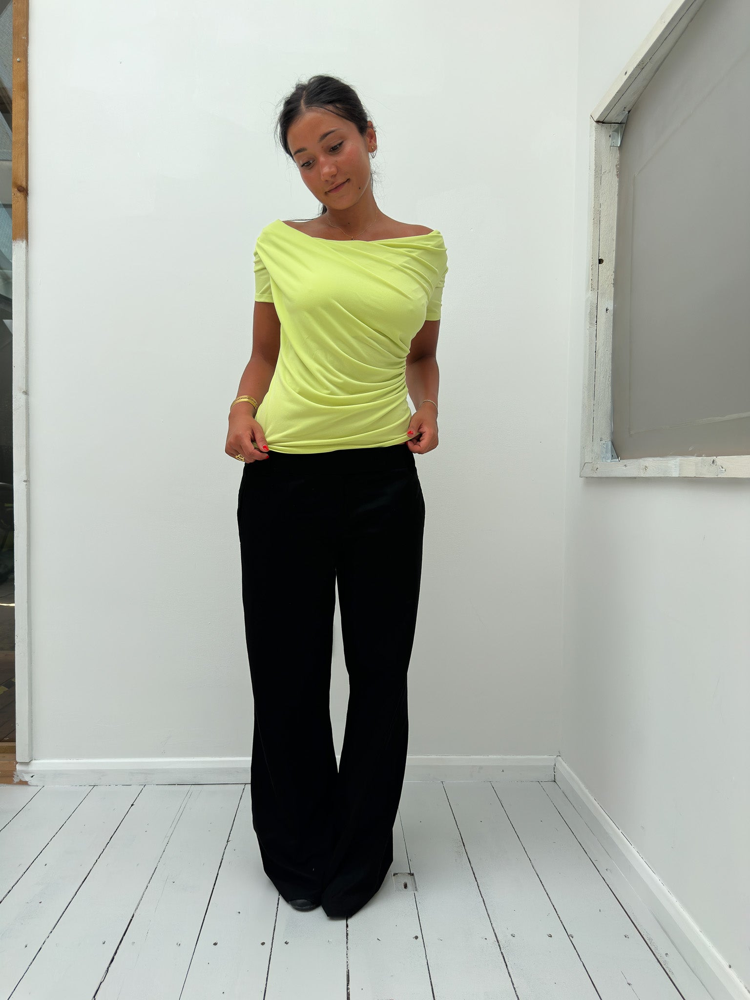 draped asymmetric slinky tee — size S