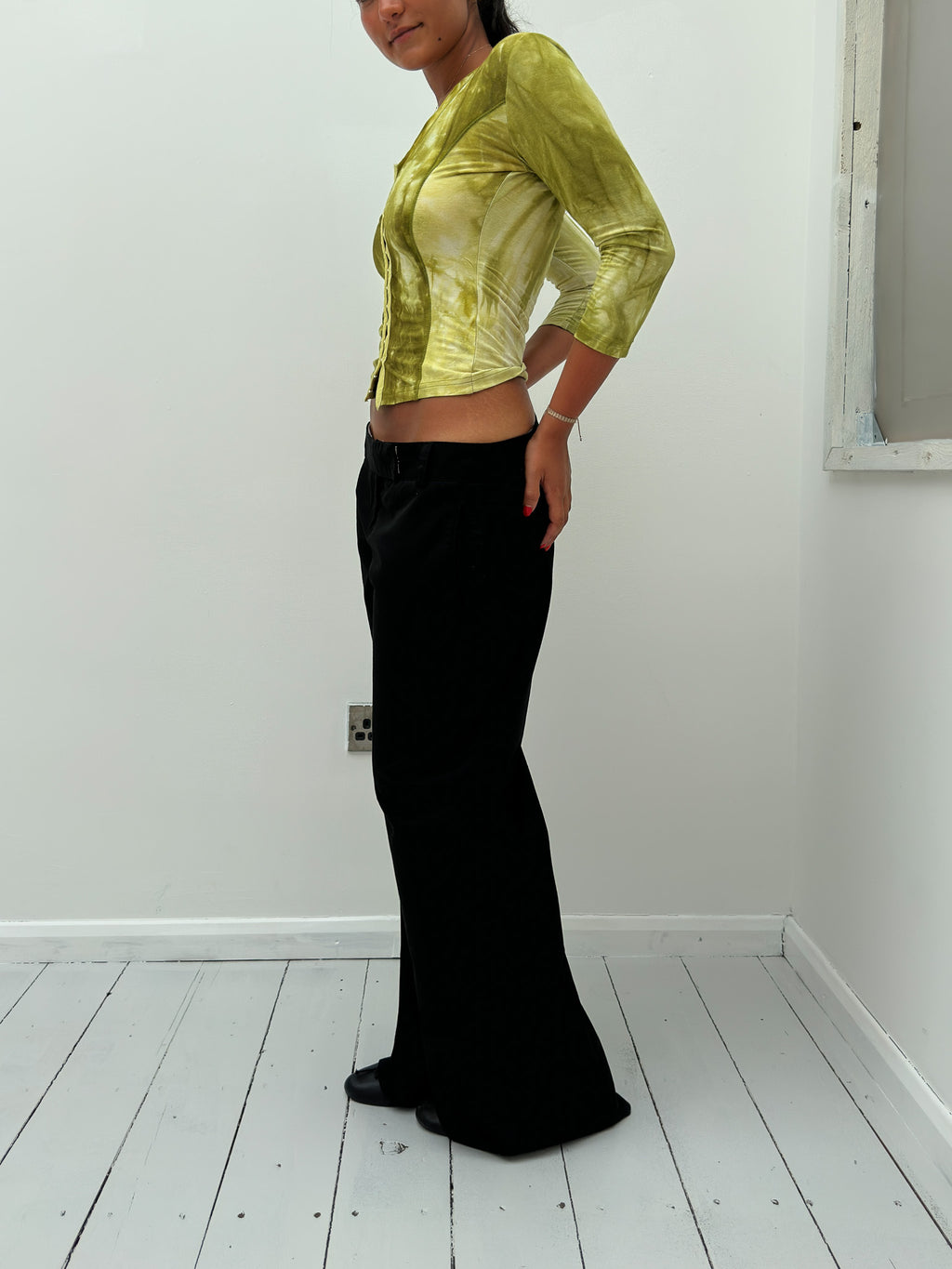 3/4 sleeve top — size S