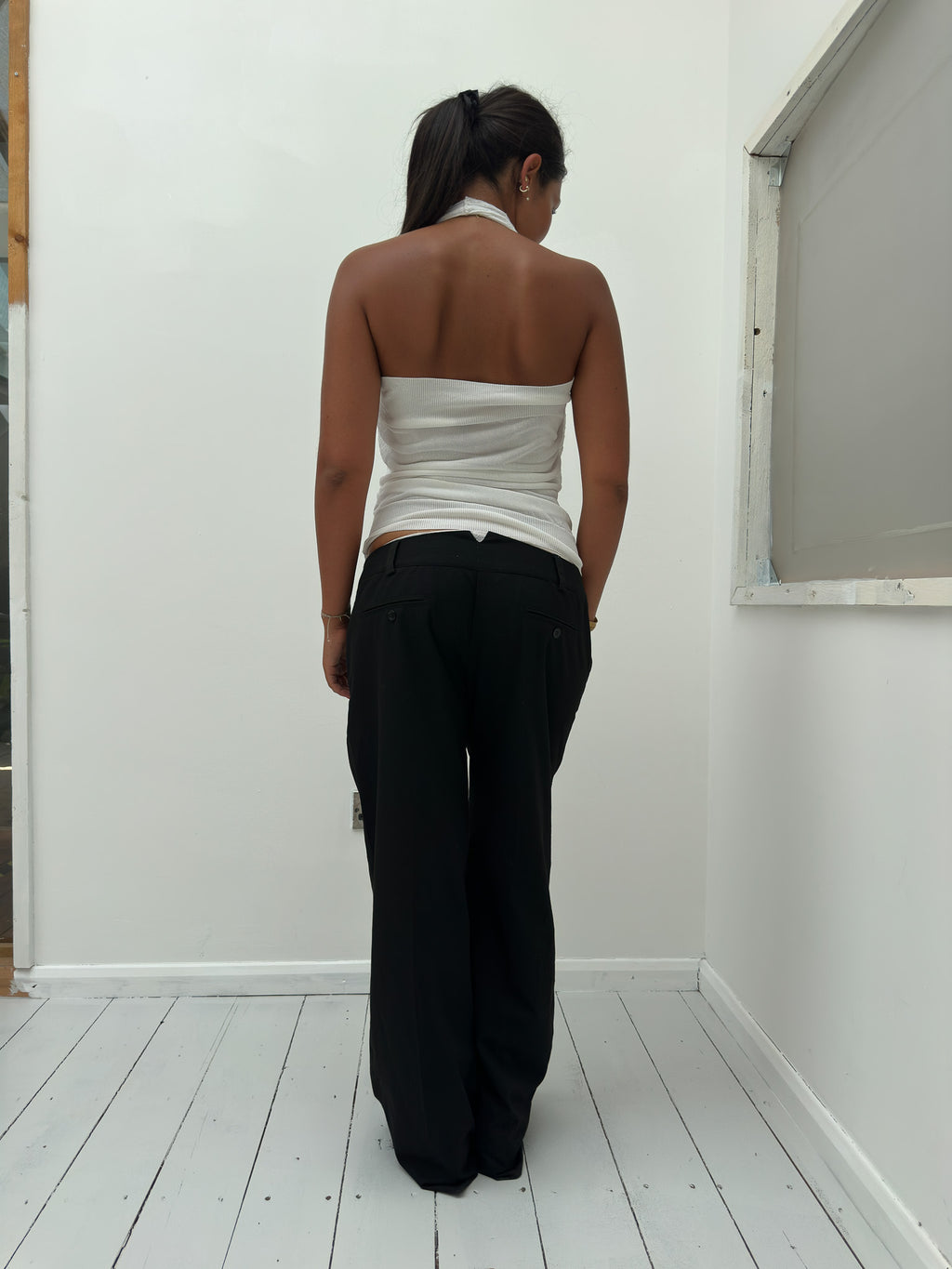 knit halter top — size S