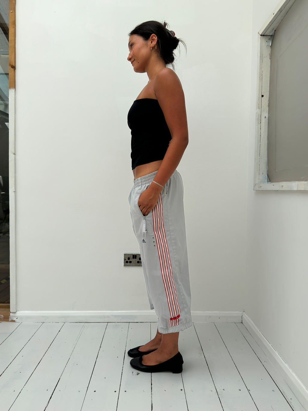 slinky one shoulder top — size S/M