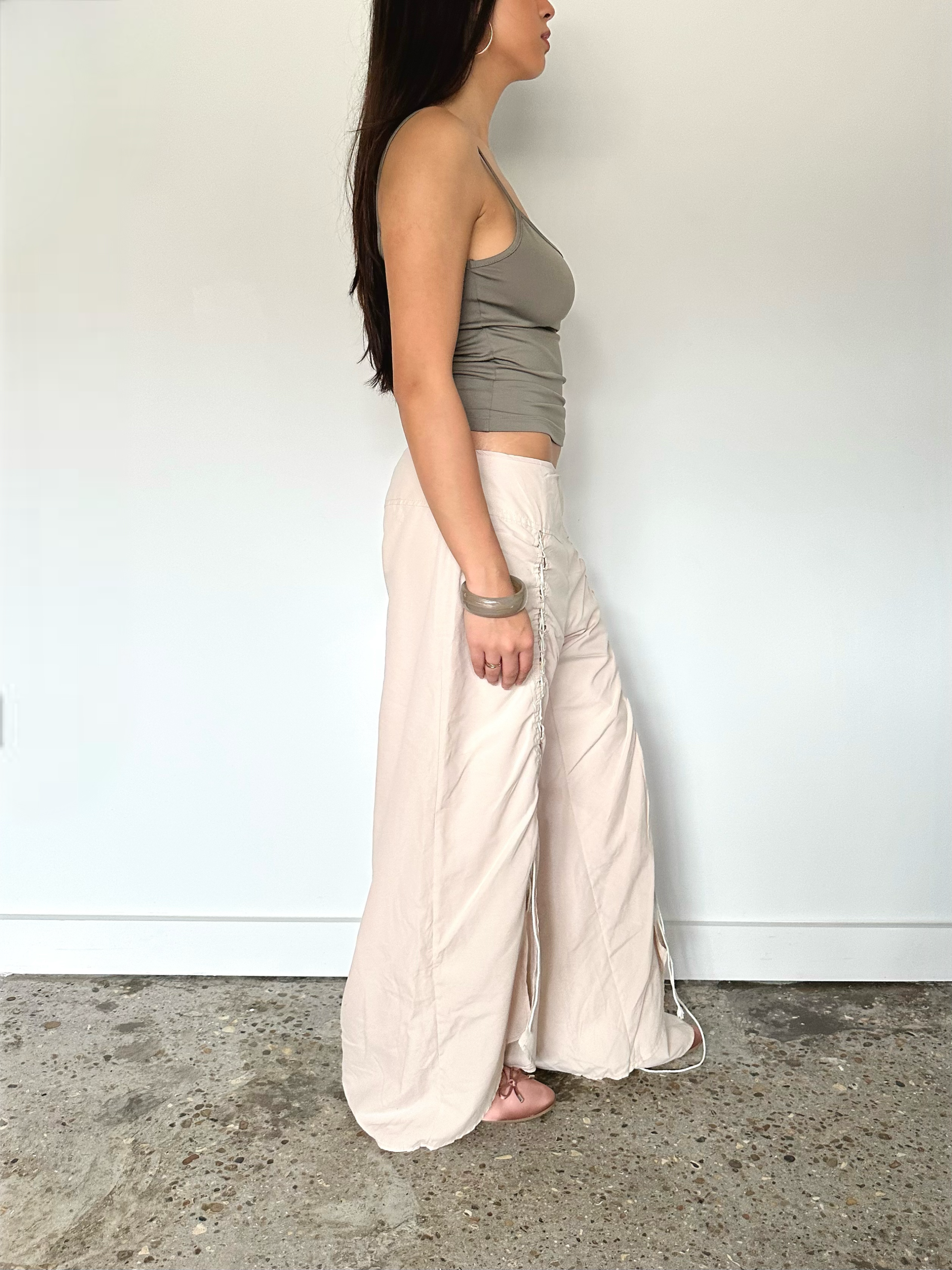 lace up trousers — size m