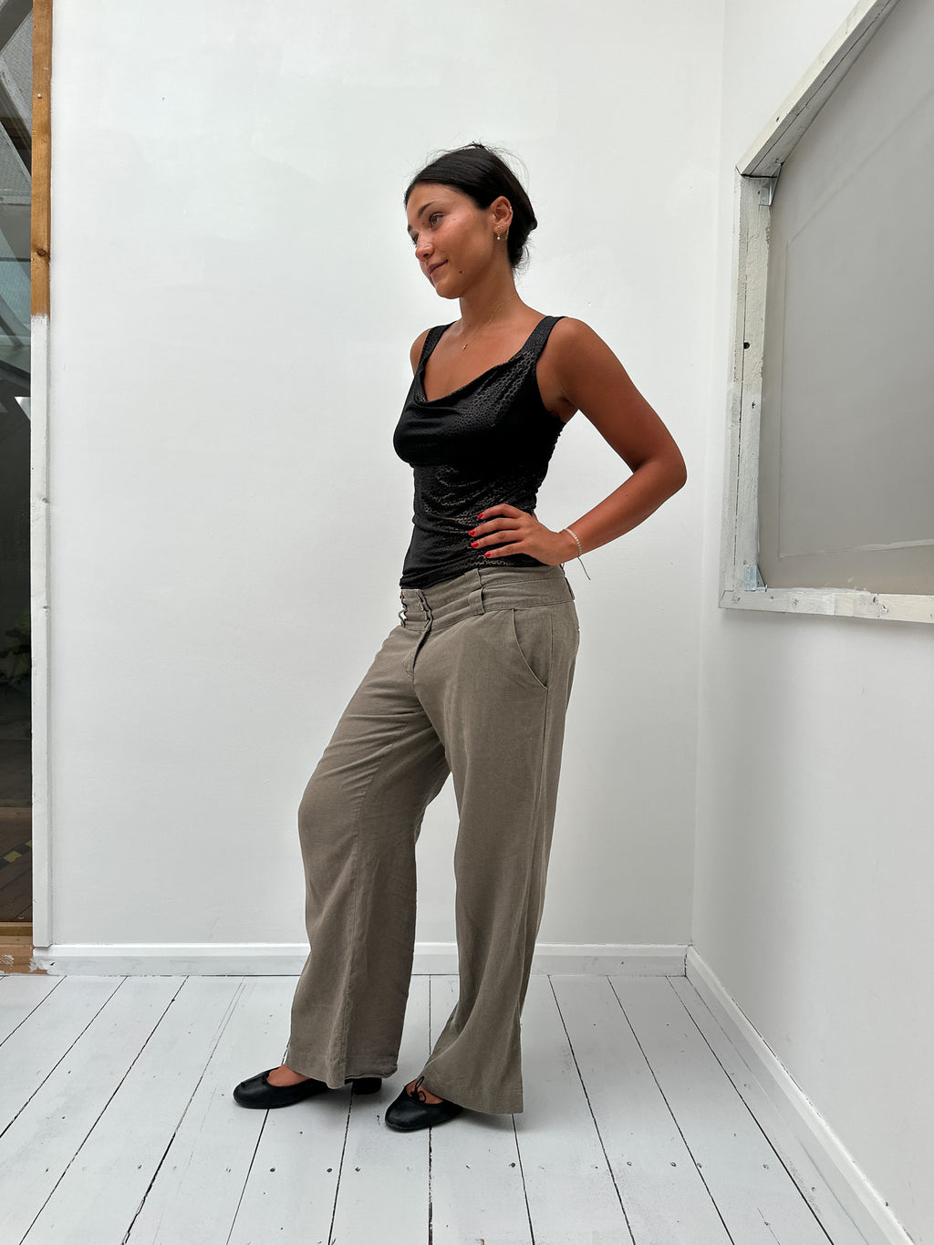 backless cowl neck top — size S