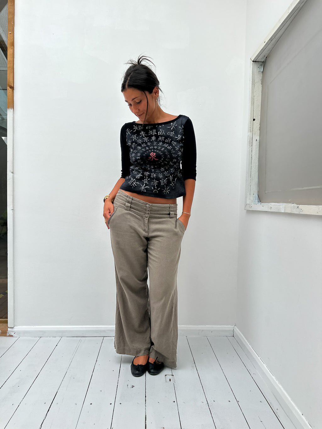 3/4 sleeve top — size S