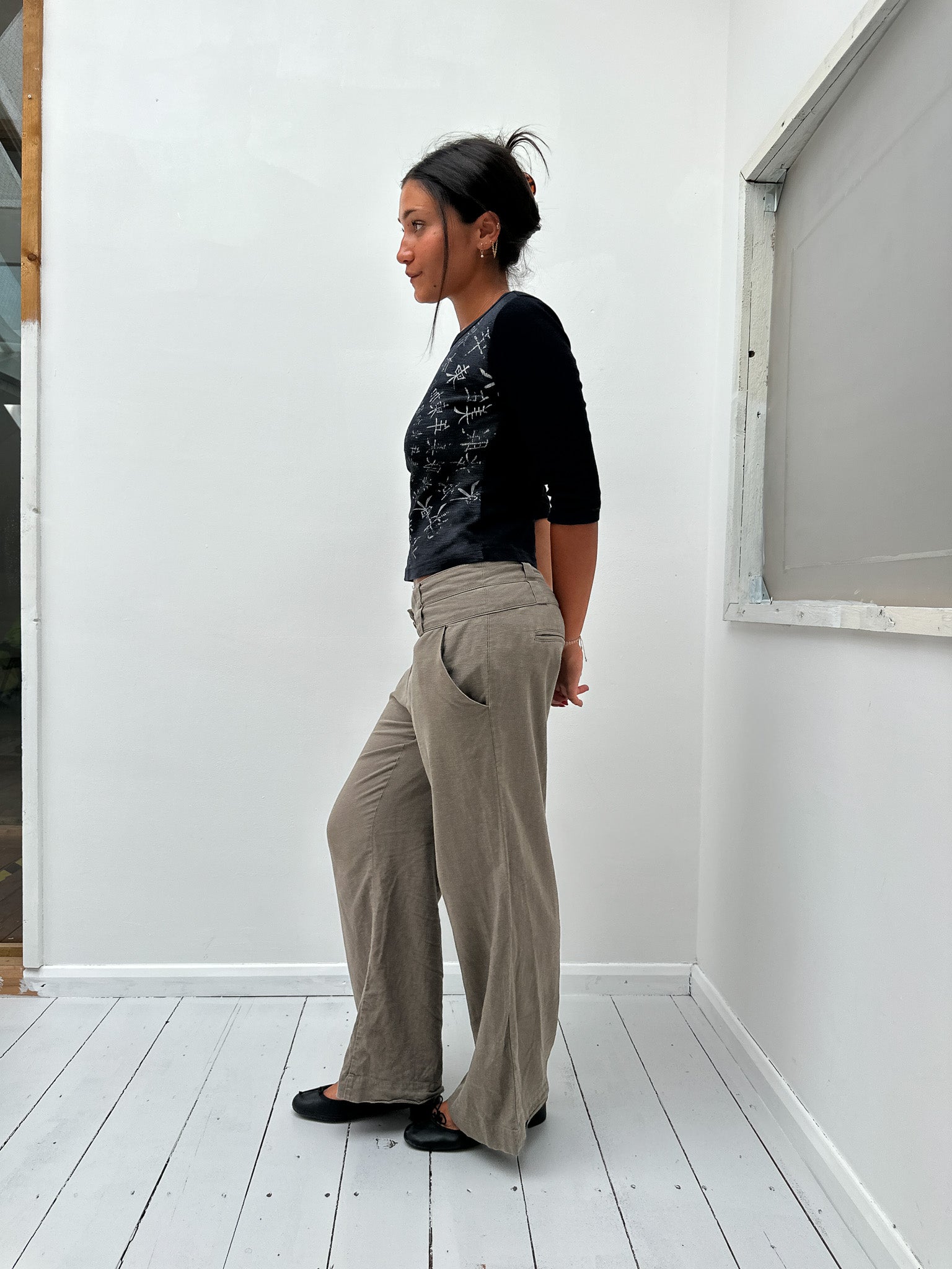 3/4 sleeve top — size S