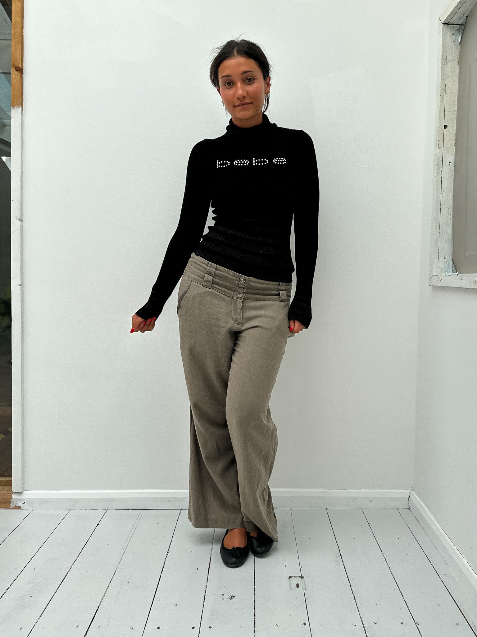 bebe roll neck jumper — size XS/S