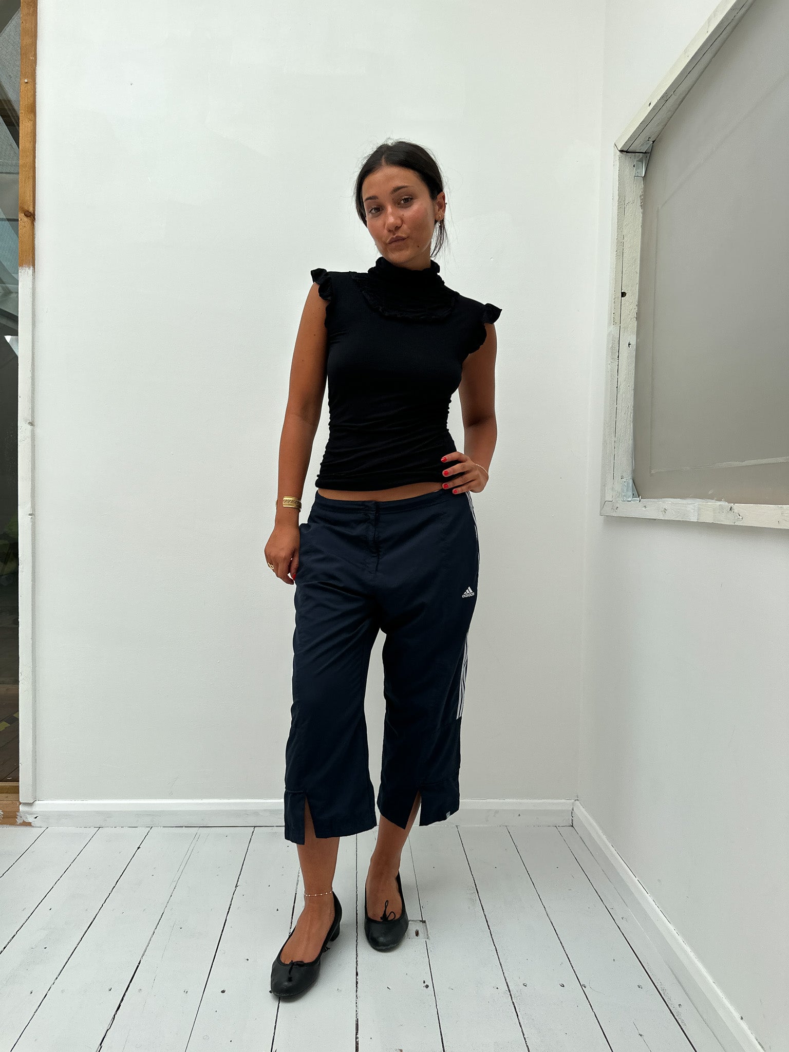 mock neck frill top — size S