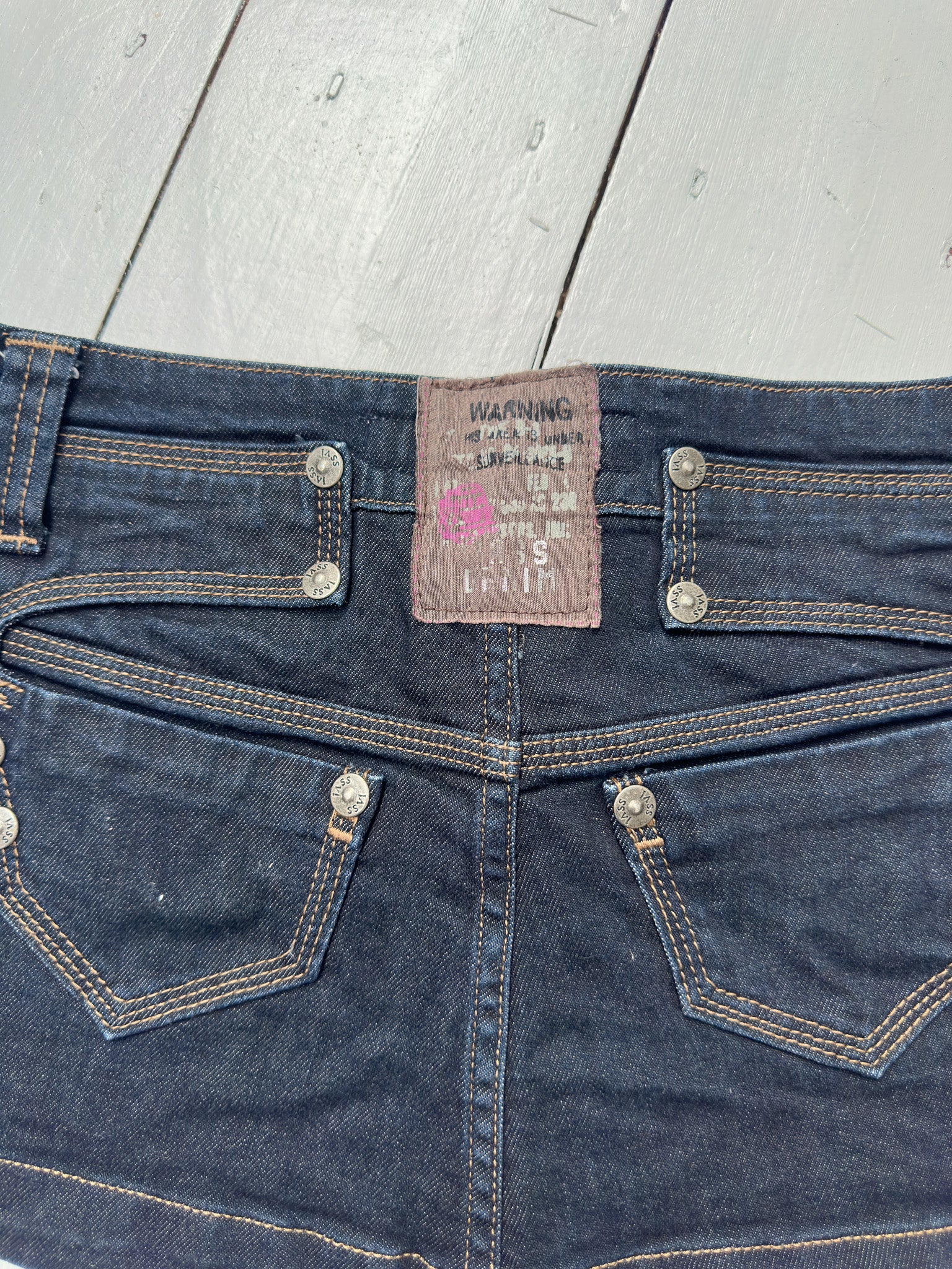 denim mini skirt — size XS