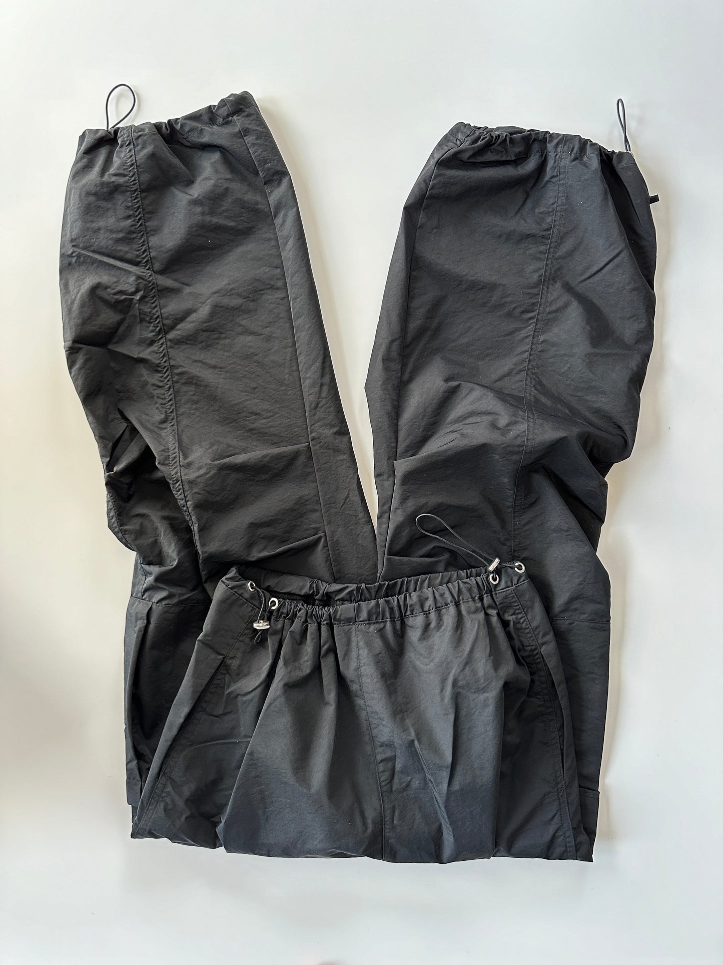 Toggle Cargo Pants • Size XS/S