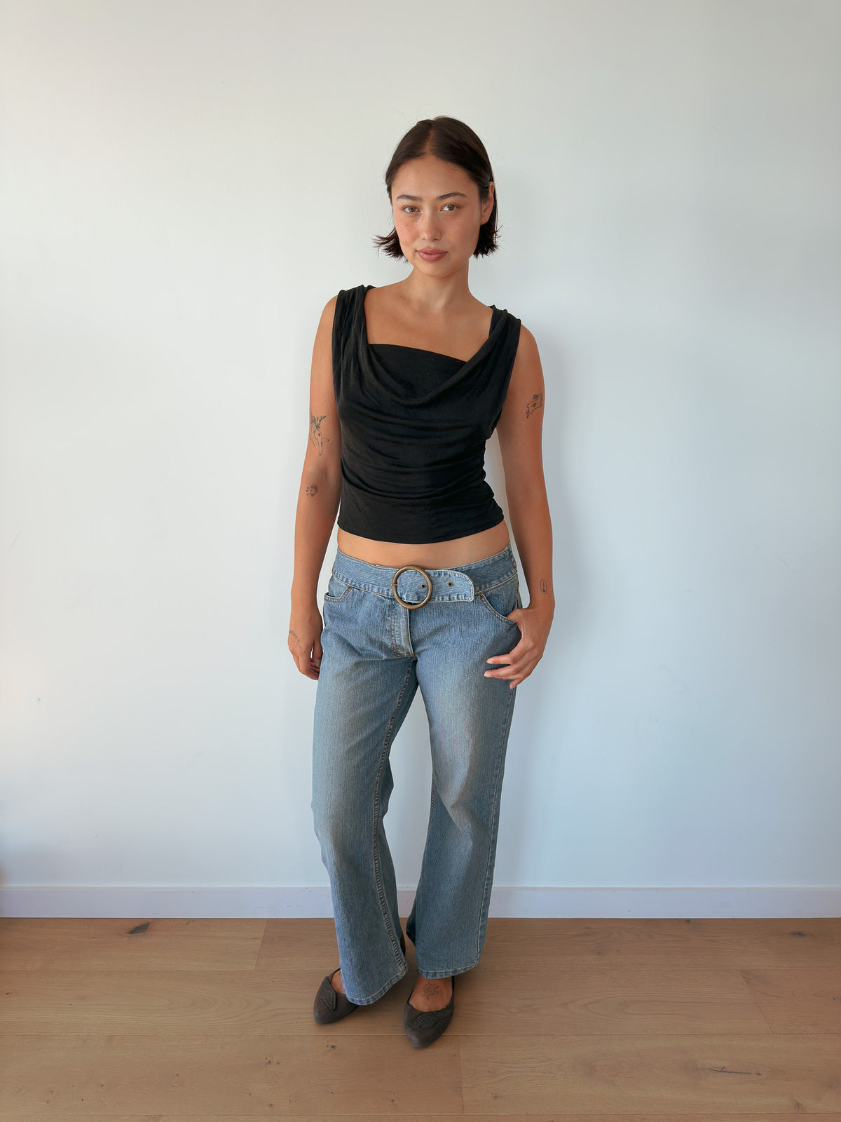 low rise belt jeans — size S-M