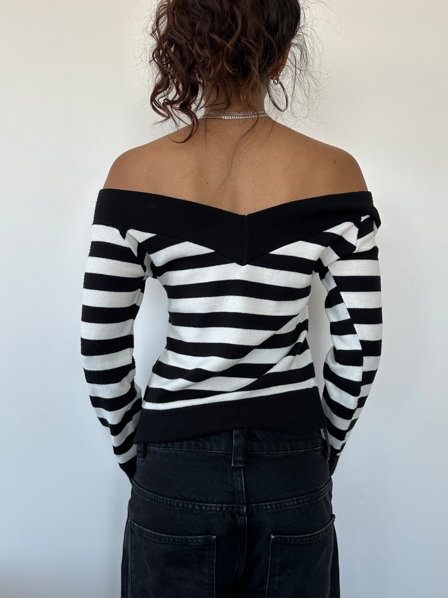 Off Shoulder Stripe Knit ⋆ Size S