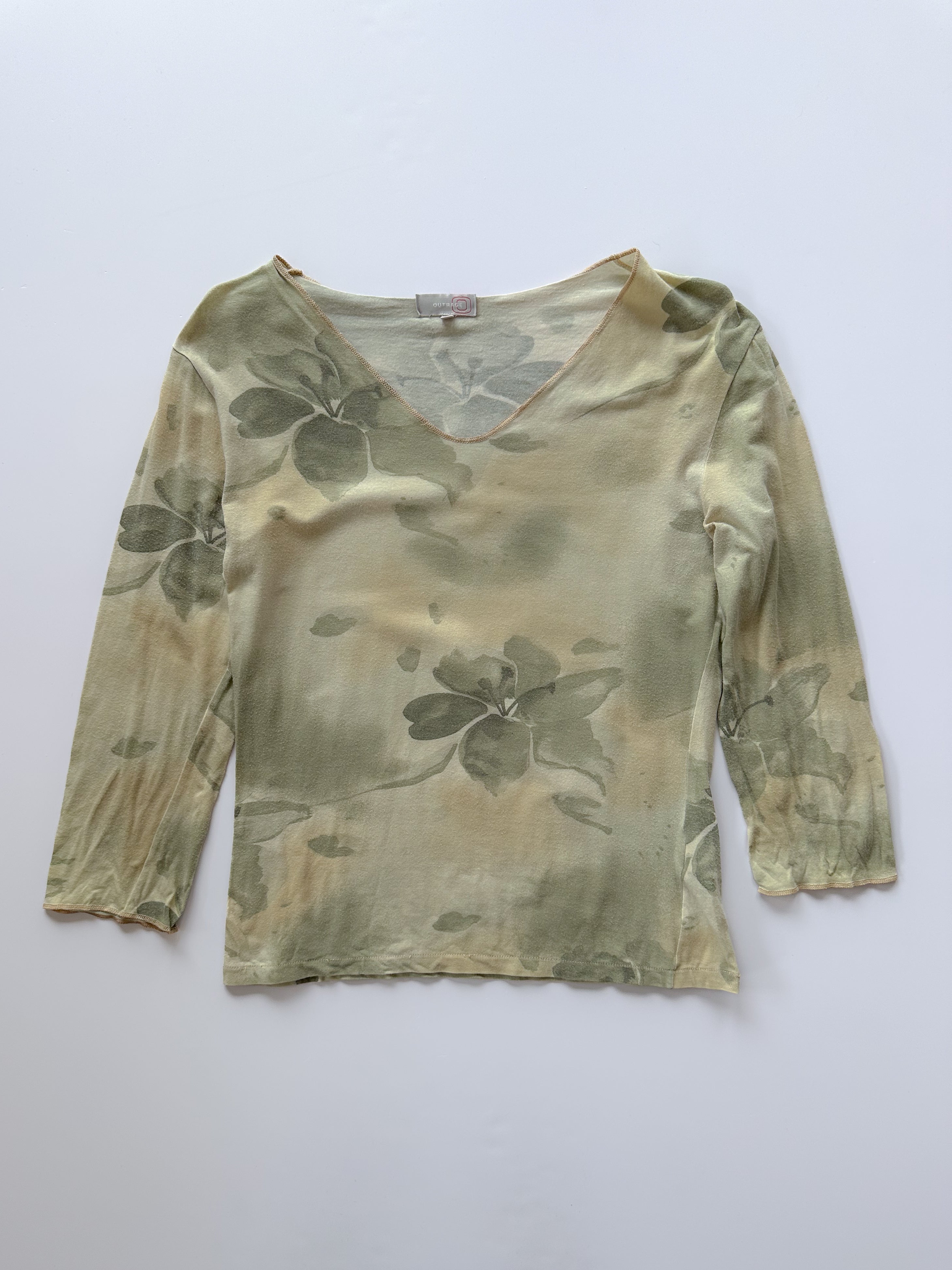 3/4 sleeve top / size small
