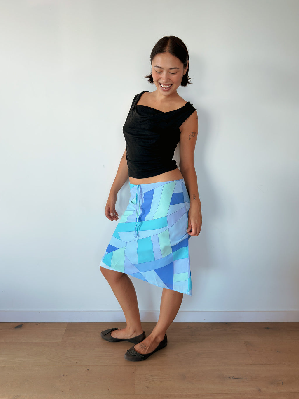 low rise midi skirt — size S