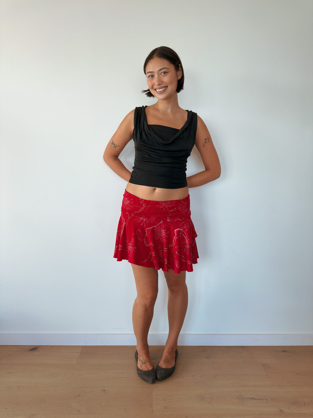 flippy mini skirt — size S