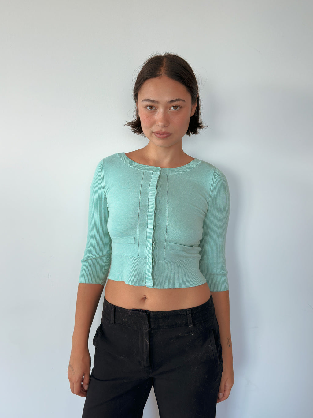 3/4 sleeve crop cardigan — size XS