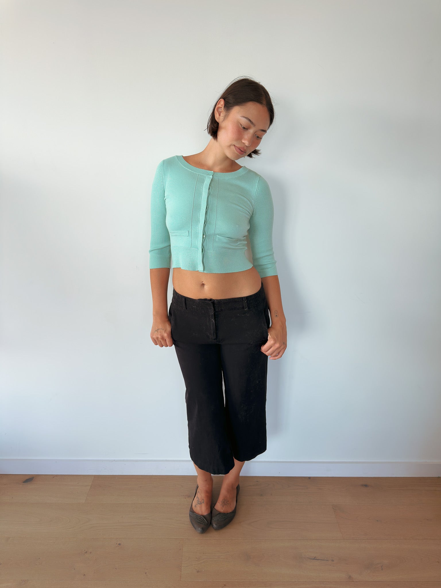 3/4 sleeve crop cardigan — size XS