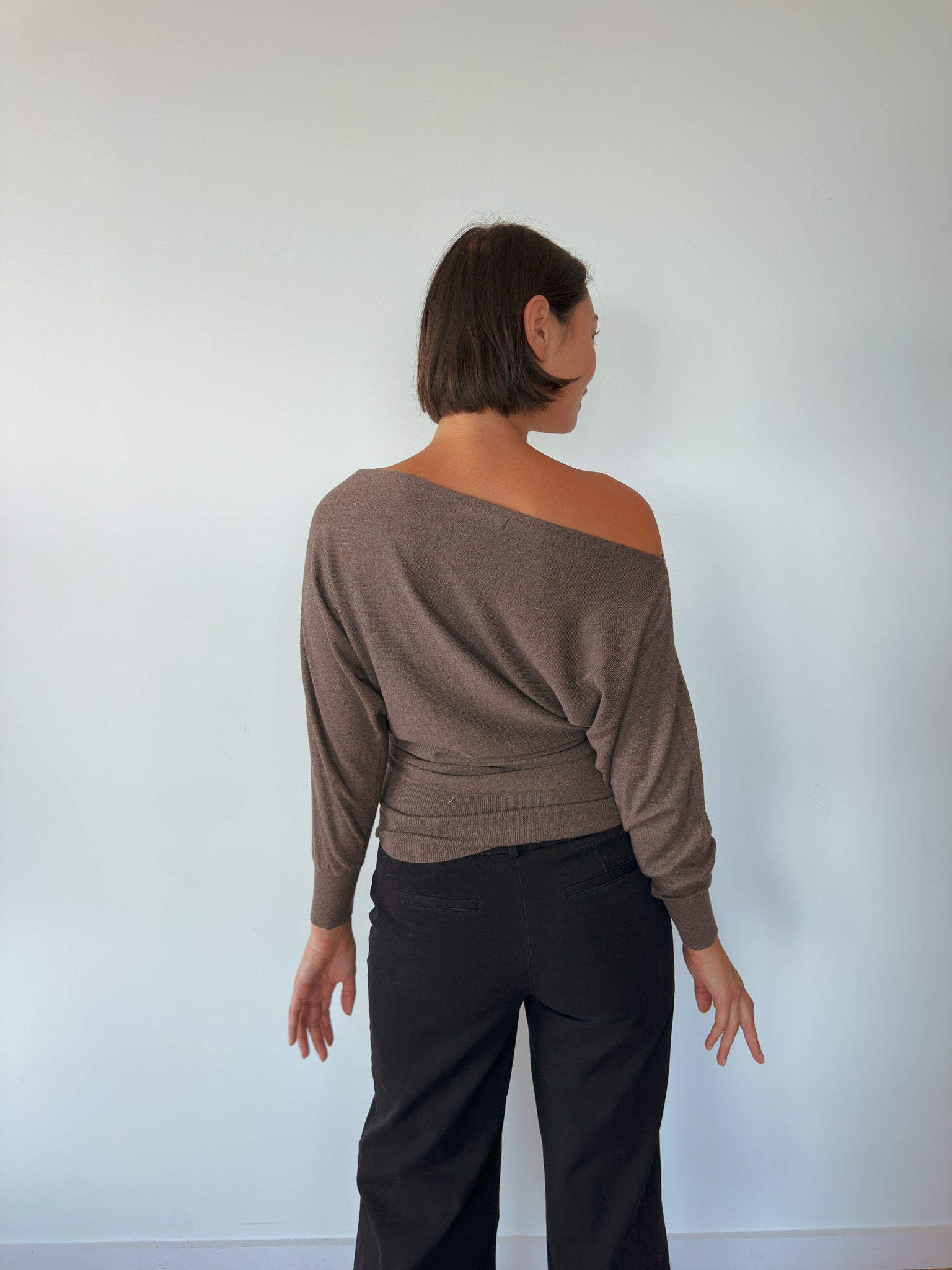 asymmetric slouch knit jumper — size S