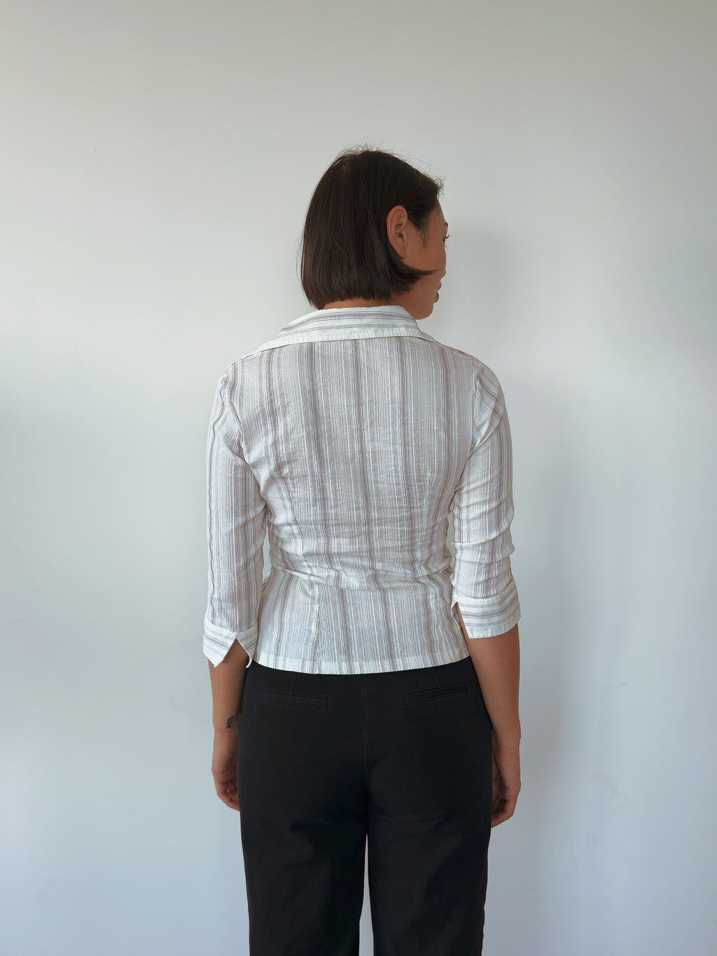 3/4 sleeve pinstripe shirt — size S