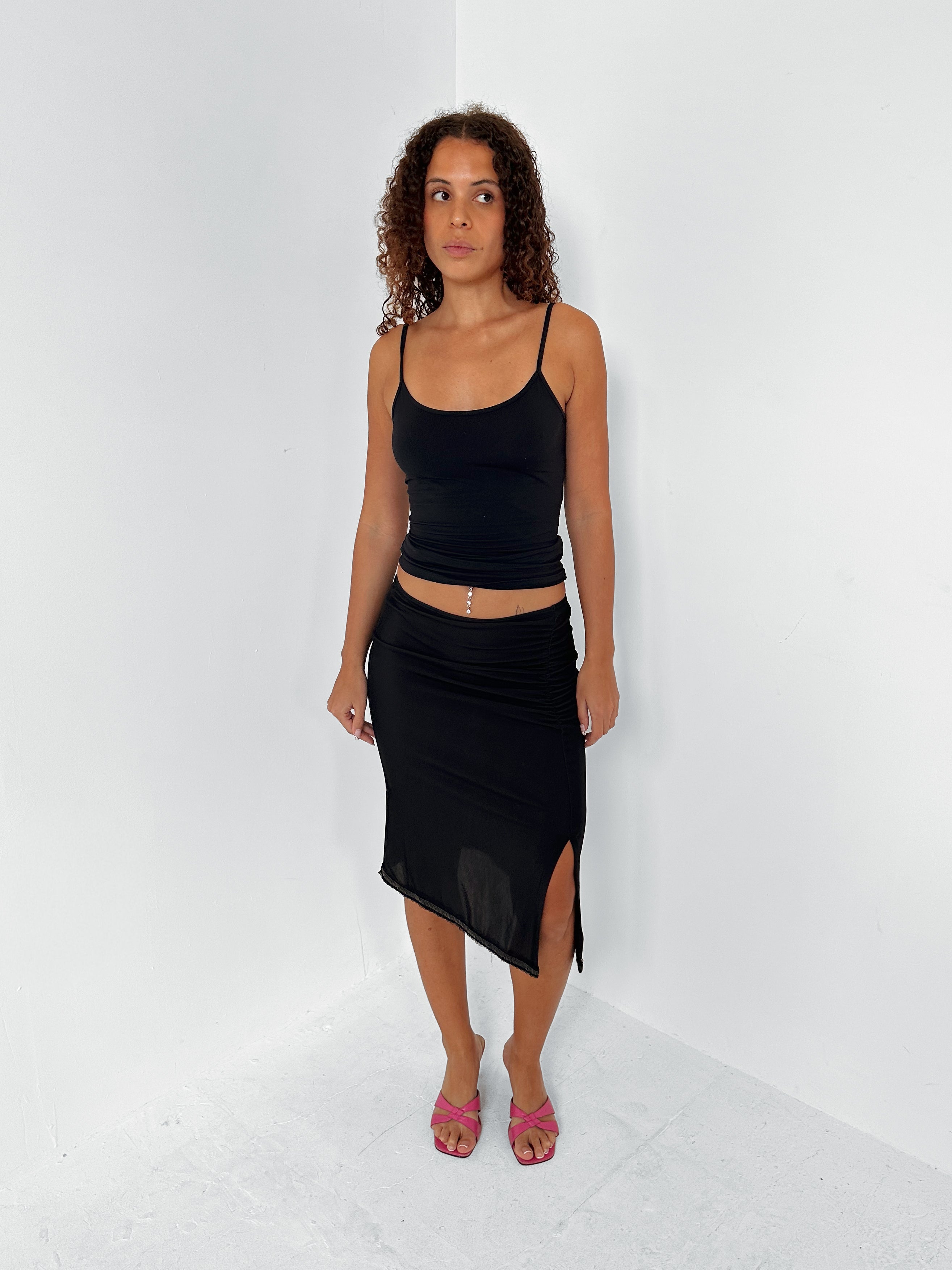 asymmetric skirt — size xs/s