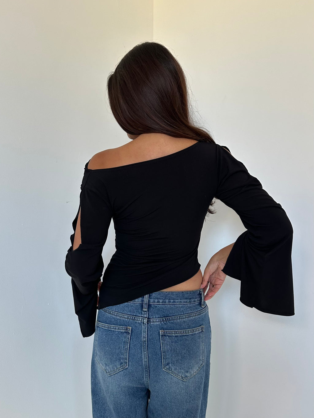 slinky cowl neck top — size s