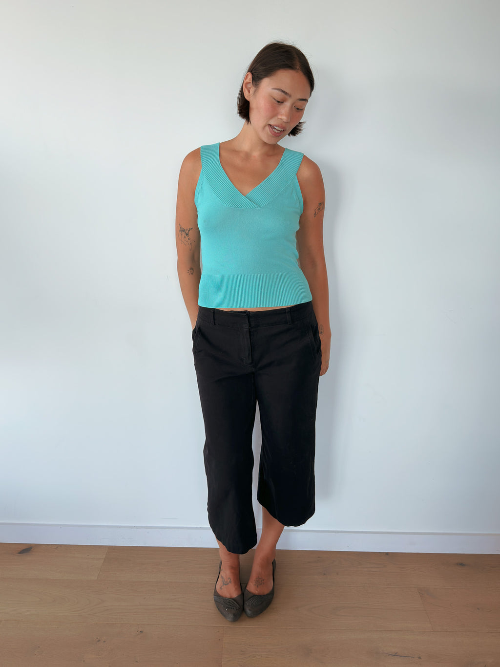 aqua knit tank top — size S-M