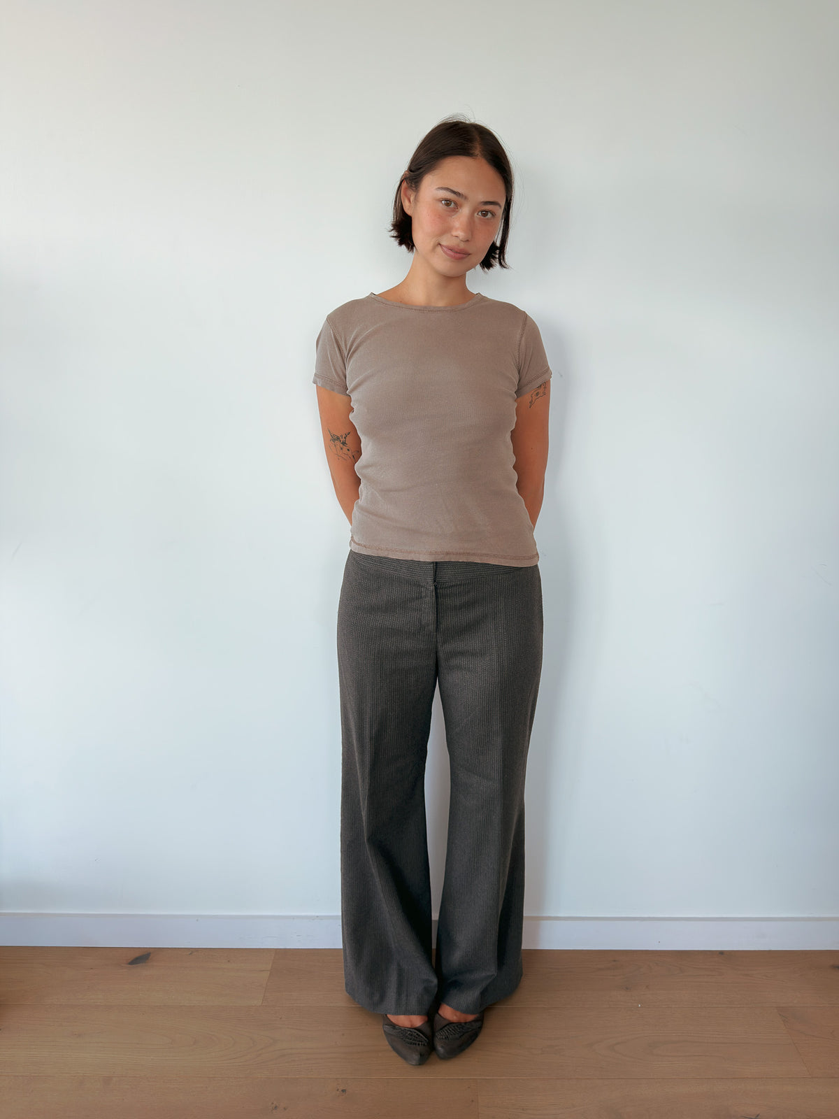 taupe baby tee — size S-M