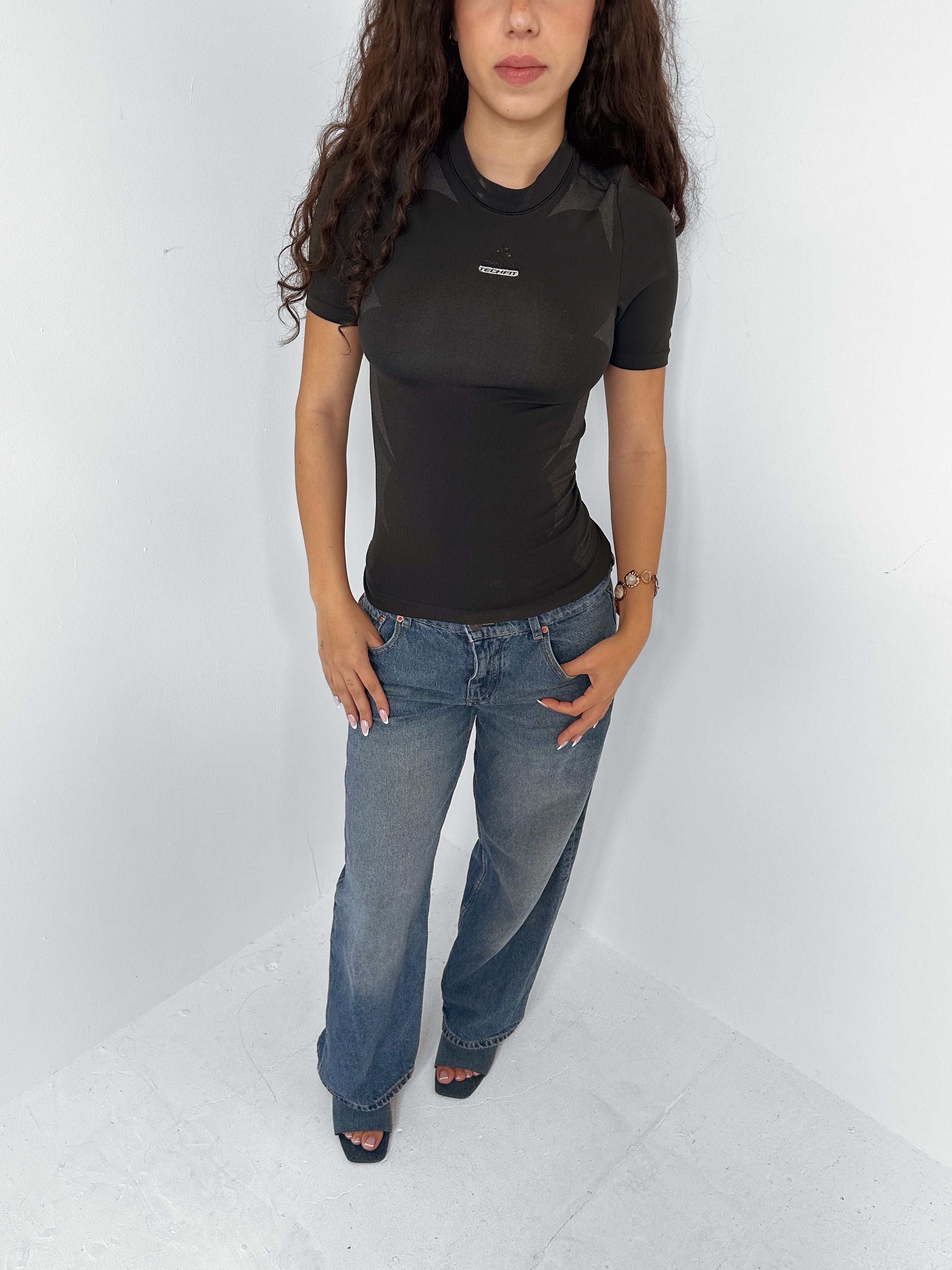 adidas top — size xs/s