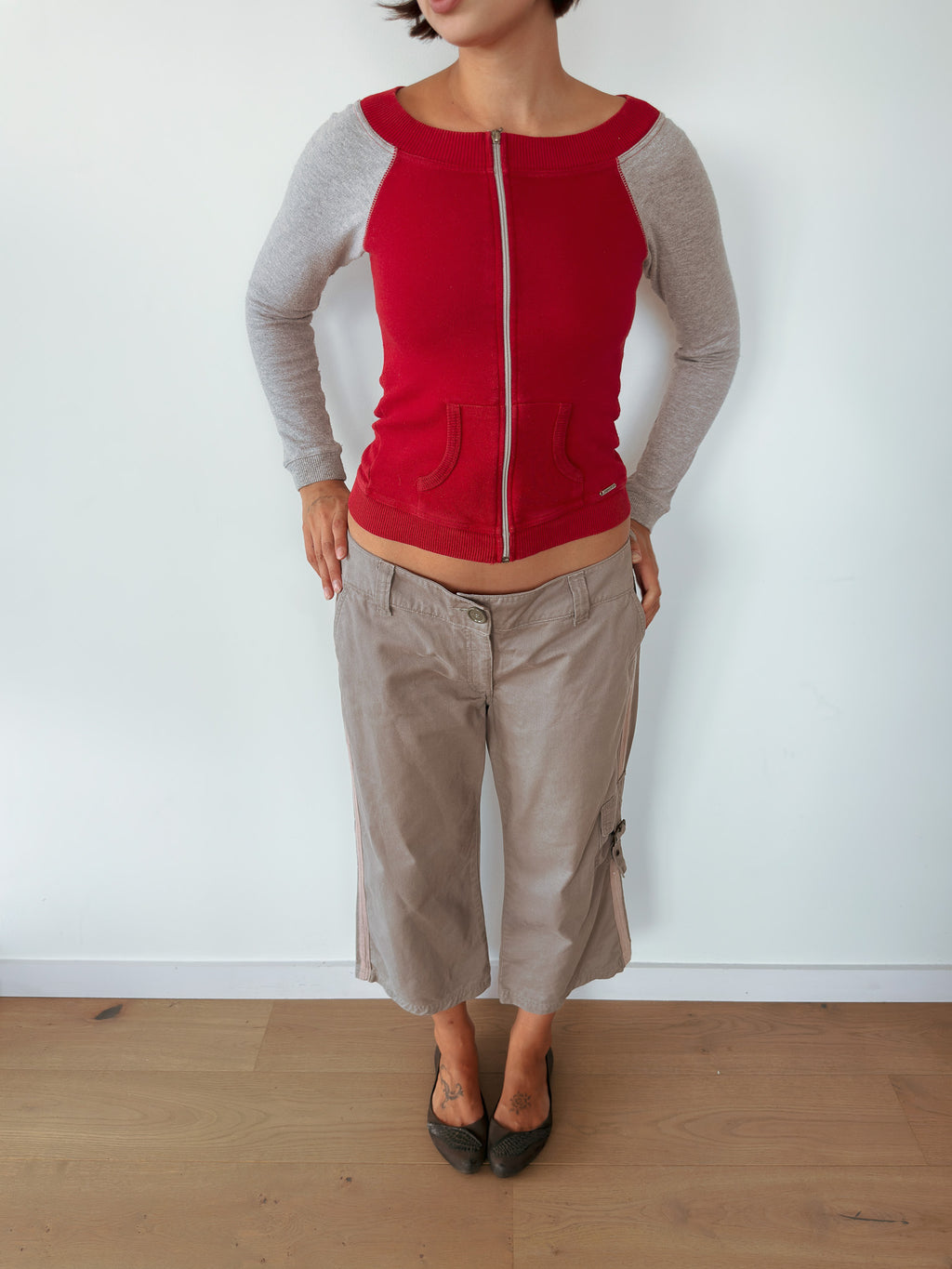zip sporty top — size XS-S