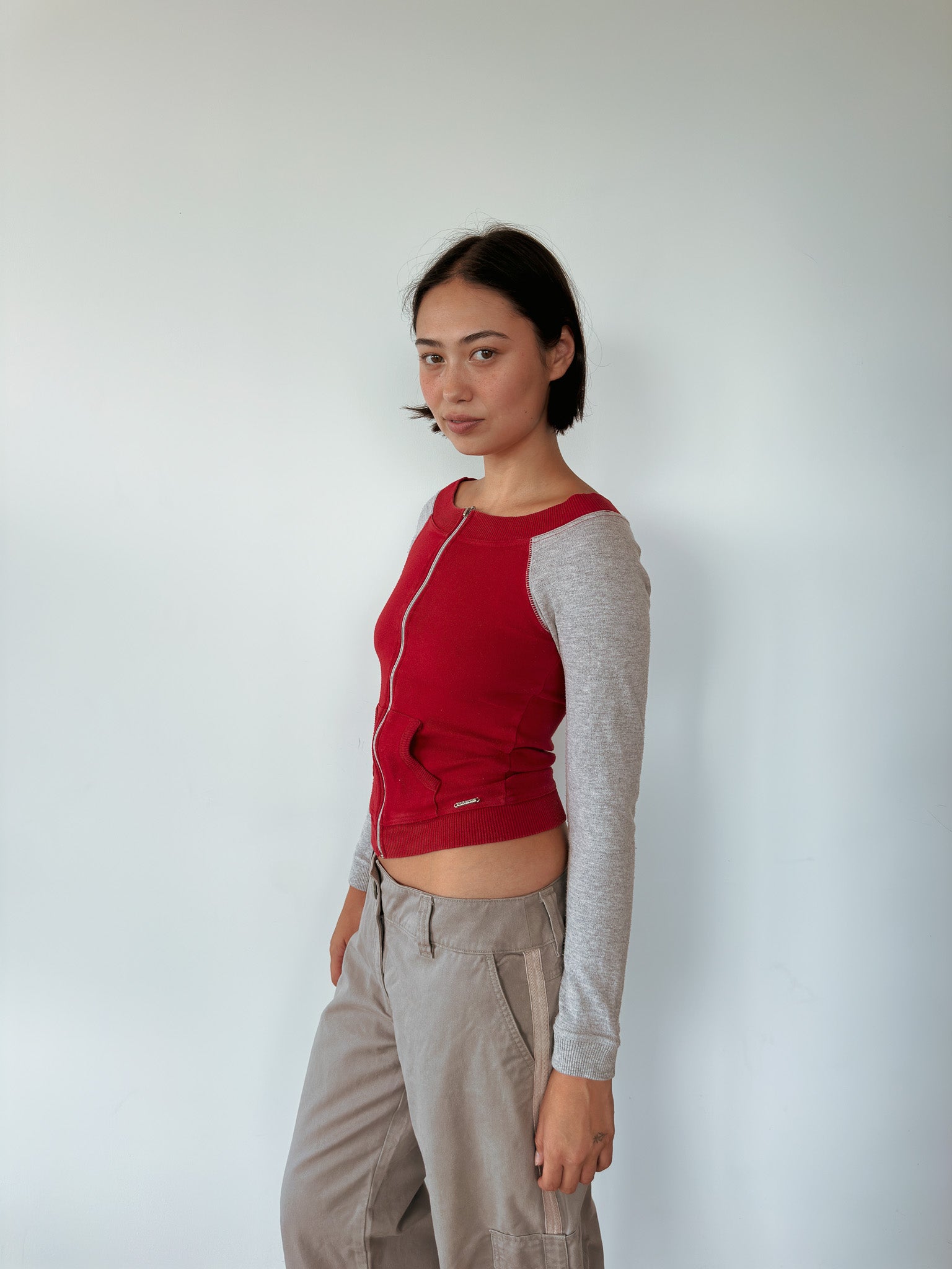 zip sporty top — size XS-S