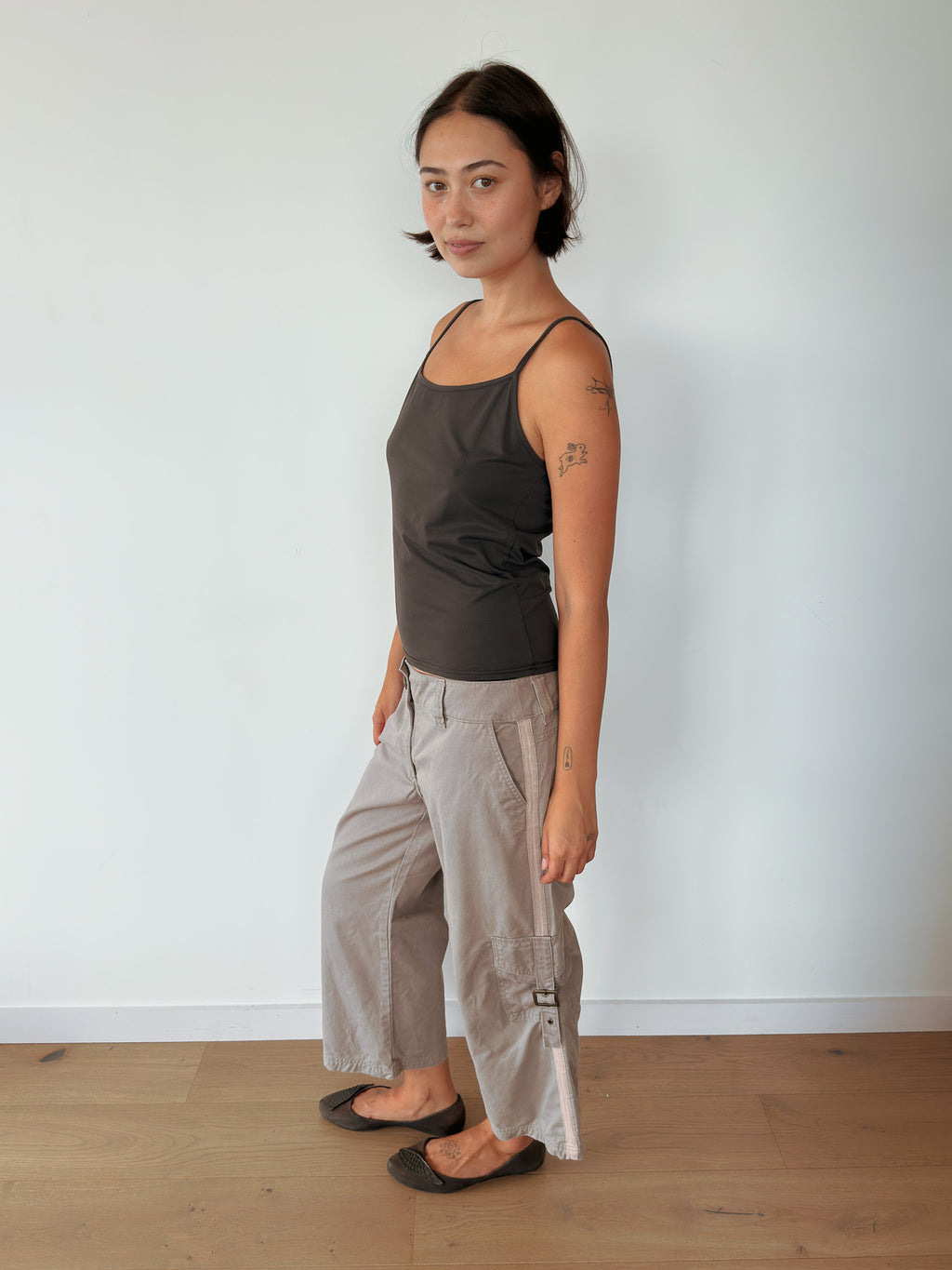 chocolate slinky cami top — size M-L